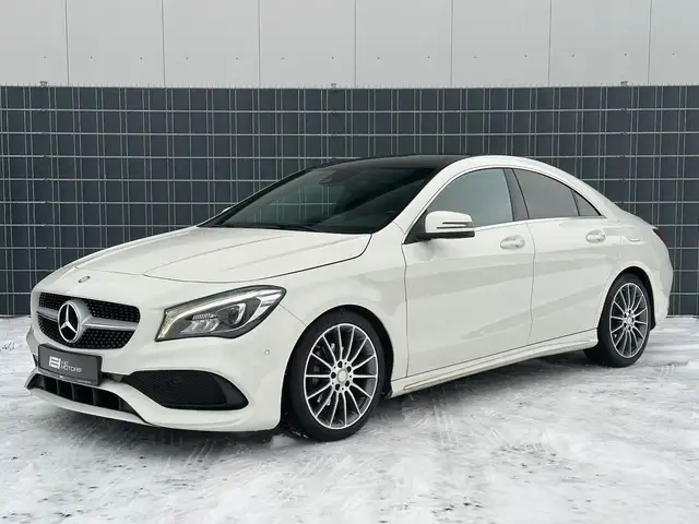 Mercedes-Benz CLA 200 AMG Pano Kamera AHK SHZ Ambiente