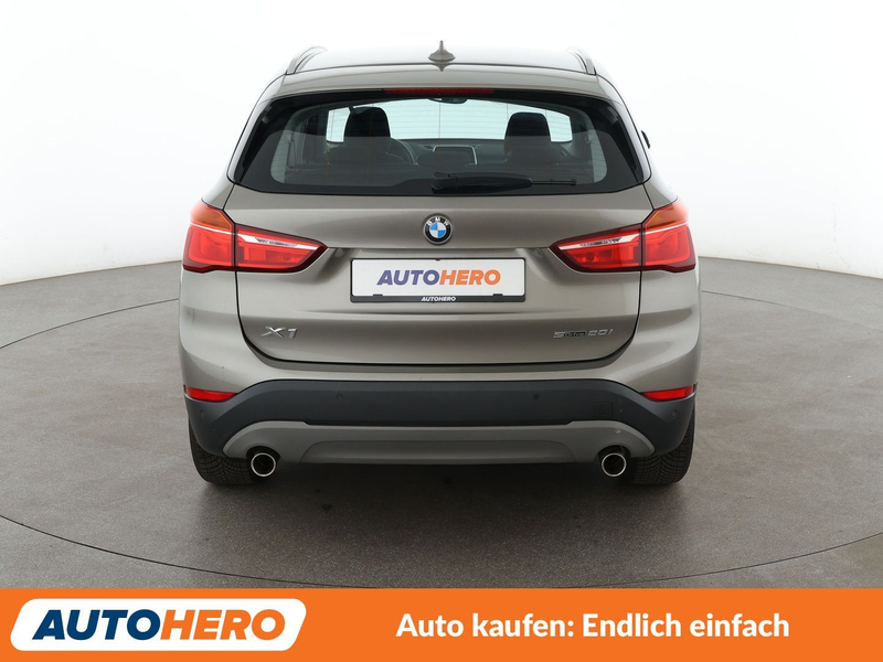 BMW X1 sDrive 20i Advantage Aut.*NAVI*TEMPO*PDC*SHZ*ALU* — photo 5