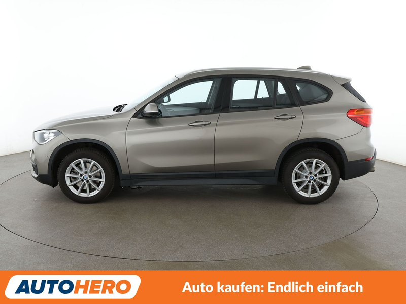 BMW X1 sDrive 20i Advantage Aut.*NAVI*TEMPO*PDC*SHZ*ALU* — photo 3