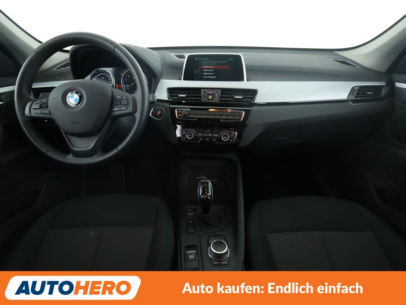 BMW X1 sDrive 20i Advantage Aut.*NAVI*TEMPO*PDC*SHZ*ALU* — photo 12