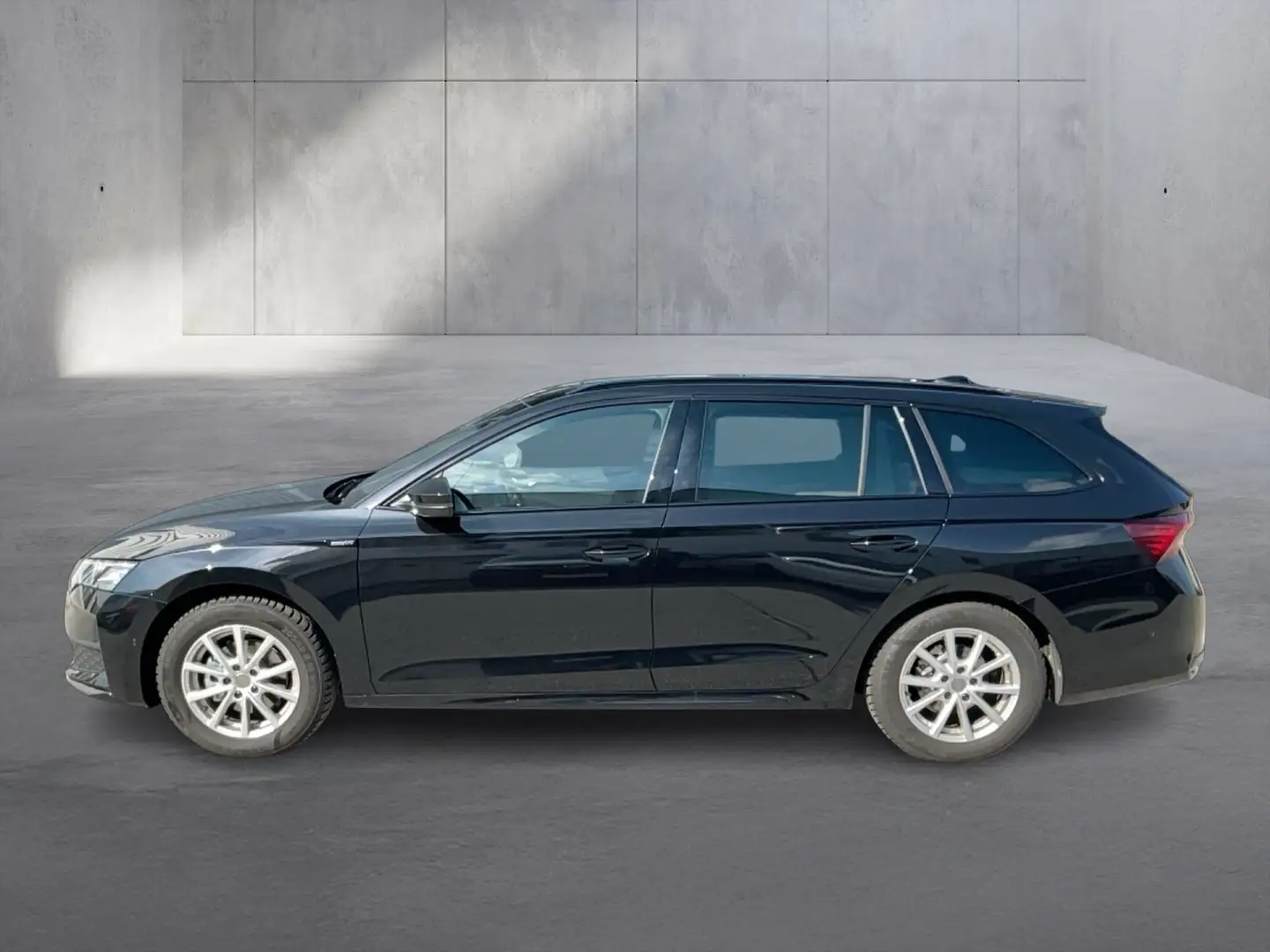 Skoda Octavia Sportline TDI DSG Schwarz - 2