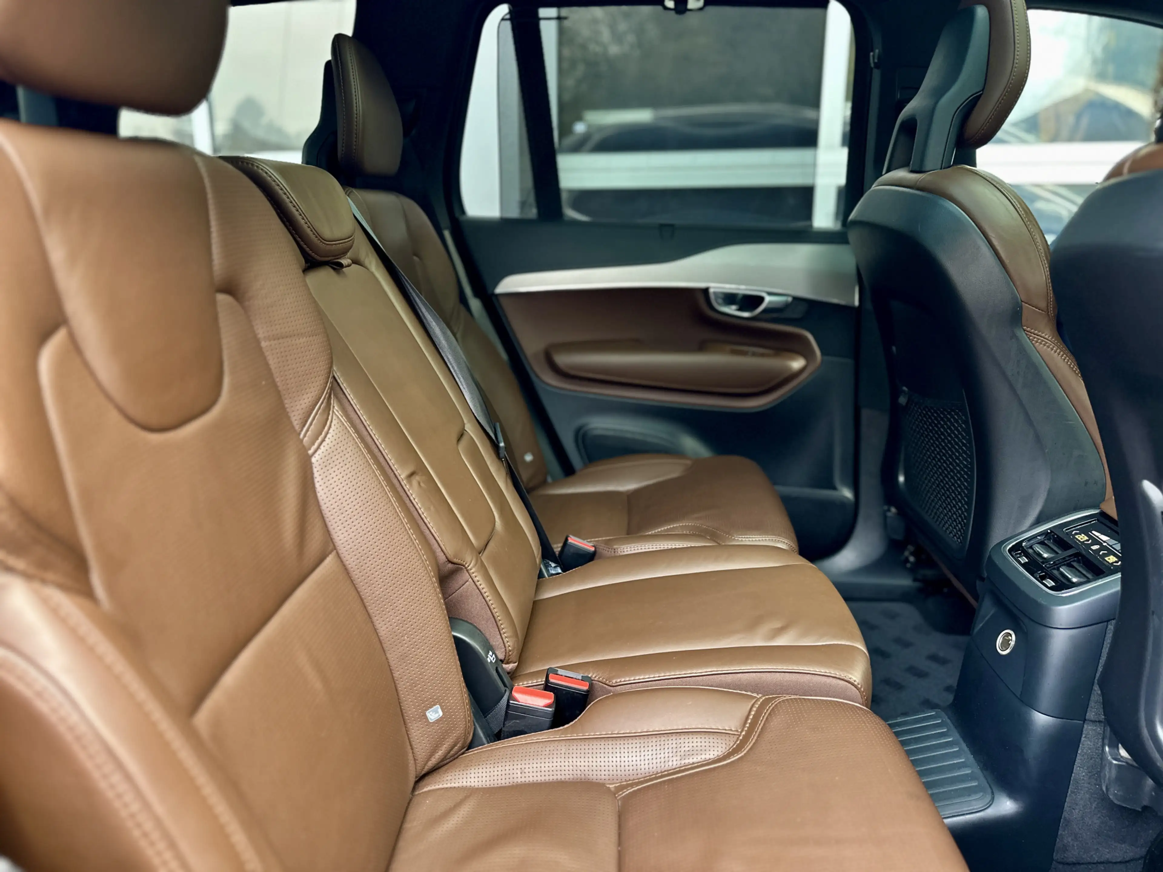 Volvo XC90 2.0 T8 | AWD | Inscription | Panoramadak | Trekhaa — photo 15