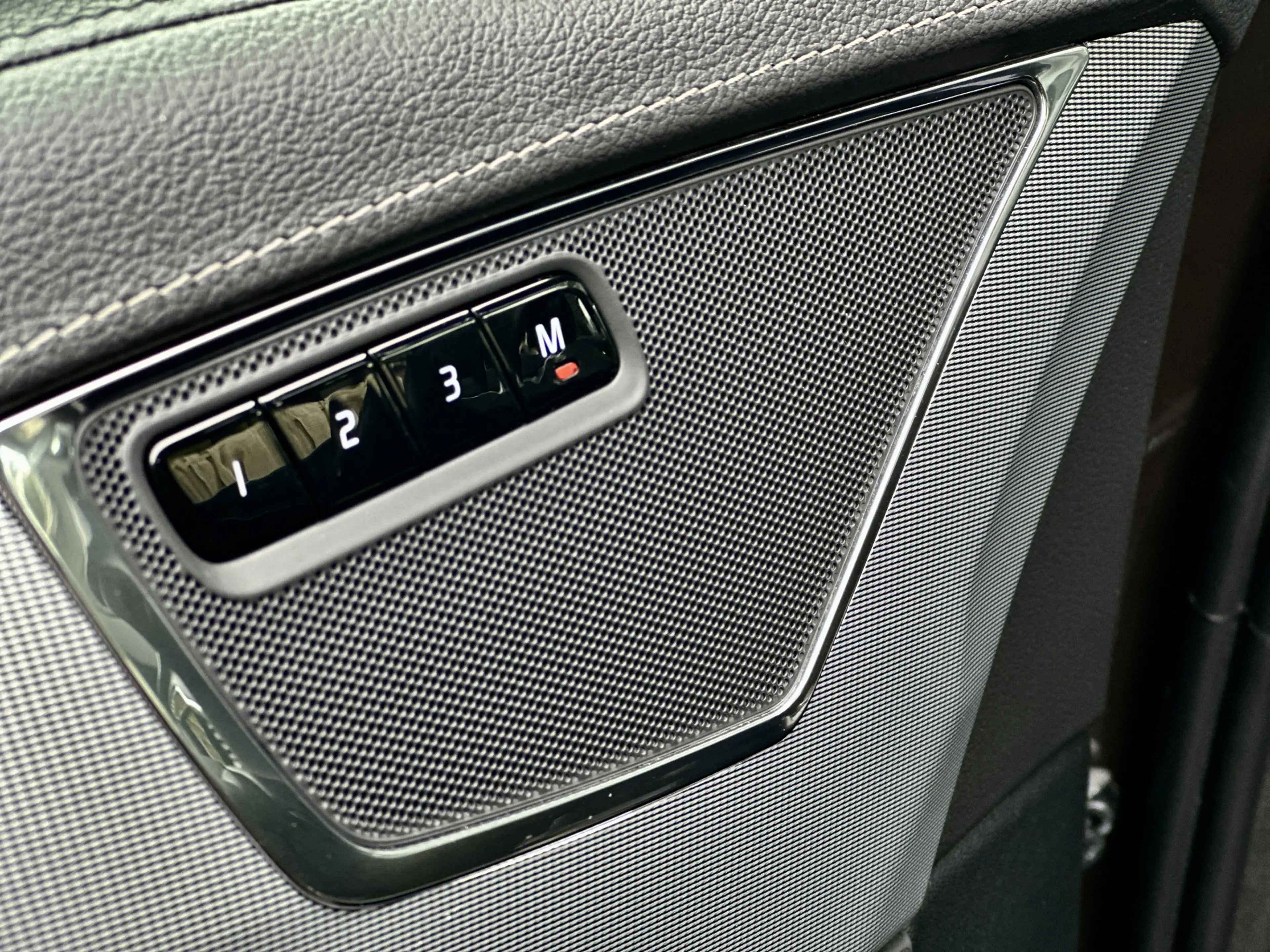 Volvo XC90 2.0 T8 | AWD | Inscription | Panoramadak | Trekhaa — photo 27