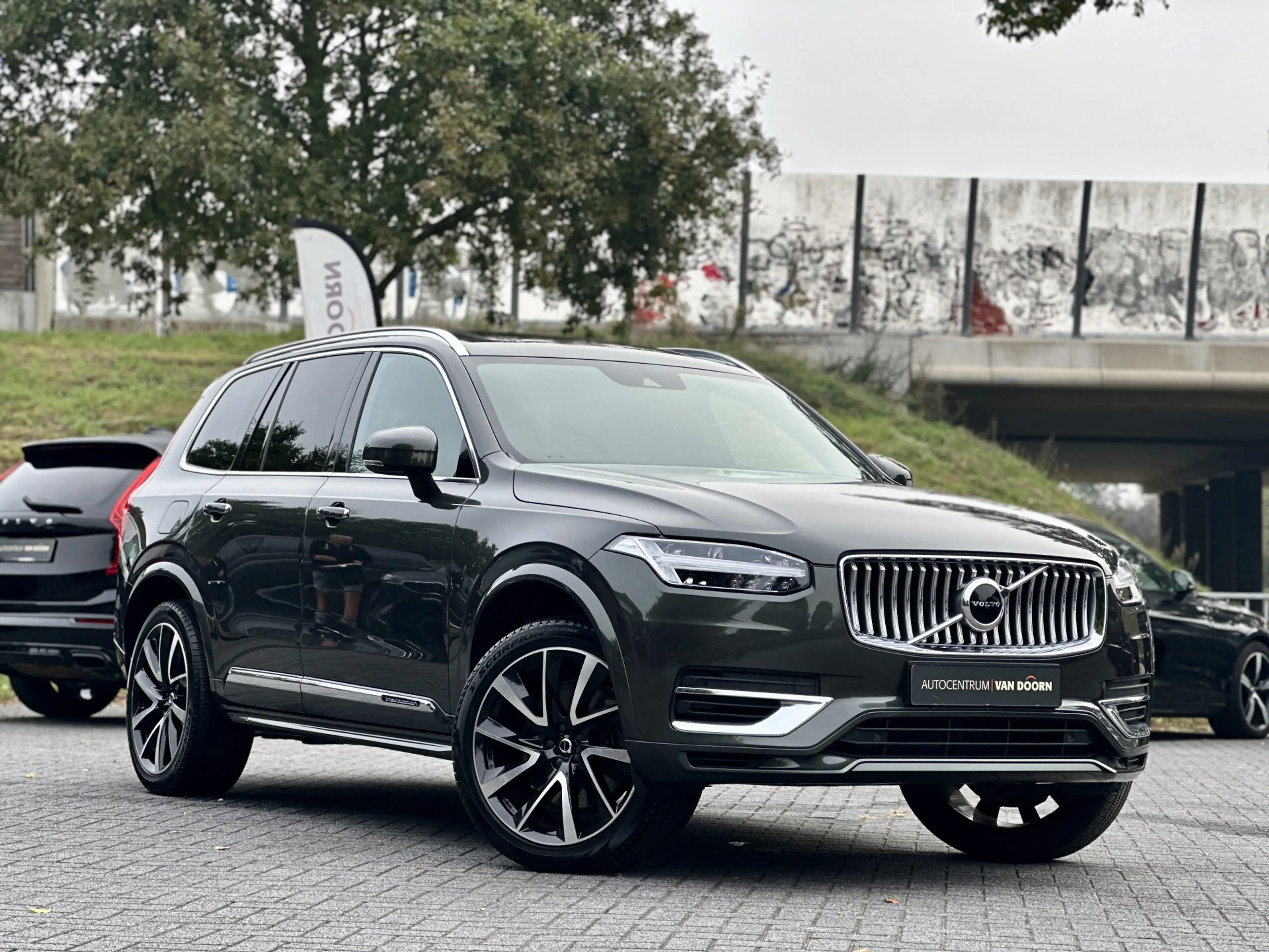 Volvo XC90 2.0 T8 | AWD | Inscription | Panoramadak | Trekhaa — photo 2