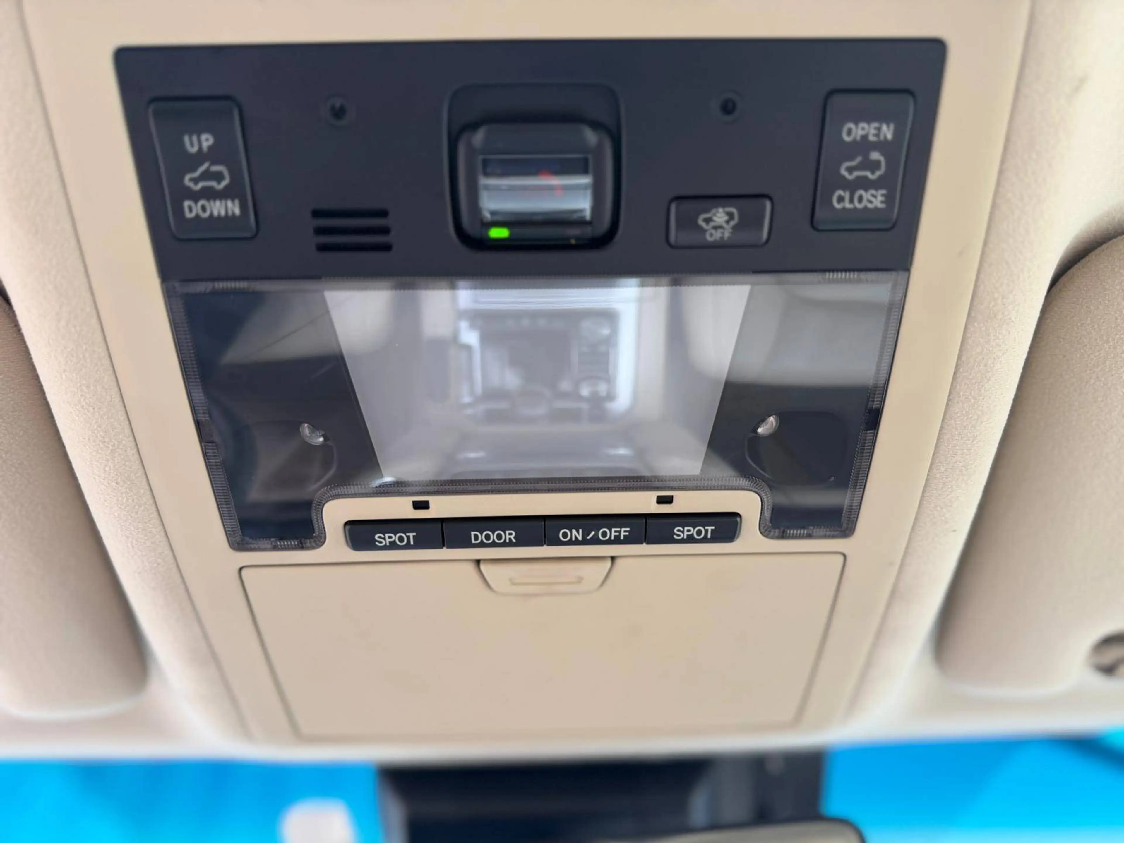 Toyota Land Cruiser LC 200  4.6 Benzine V8, EU-uitvoering — photo 14
