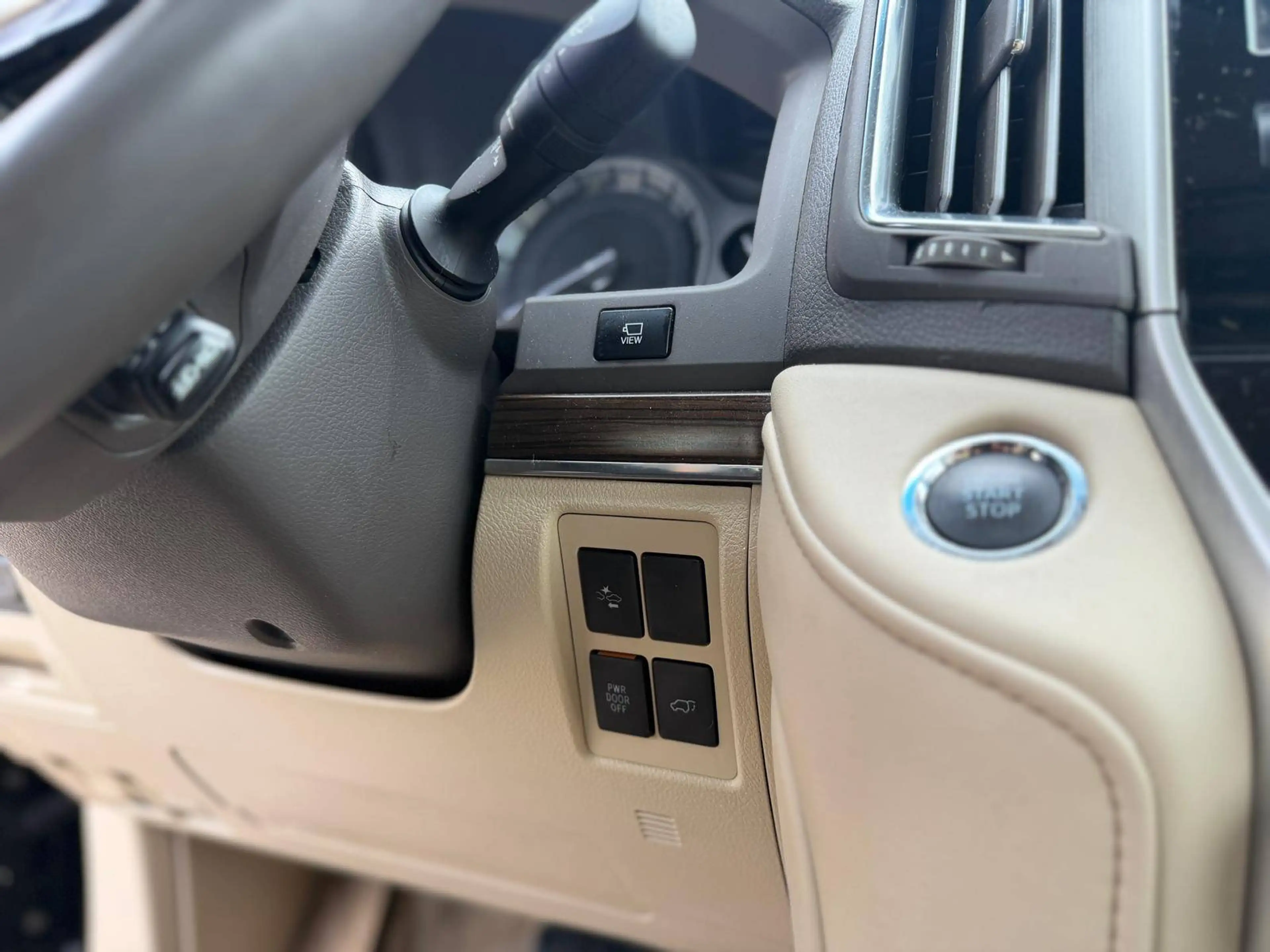 Toyota Land Cruiser LC 200  4.6 Benzine V8, EU-uitvoering — photo 11