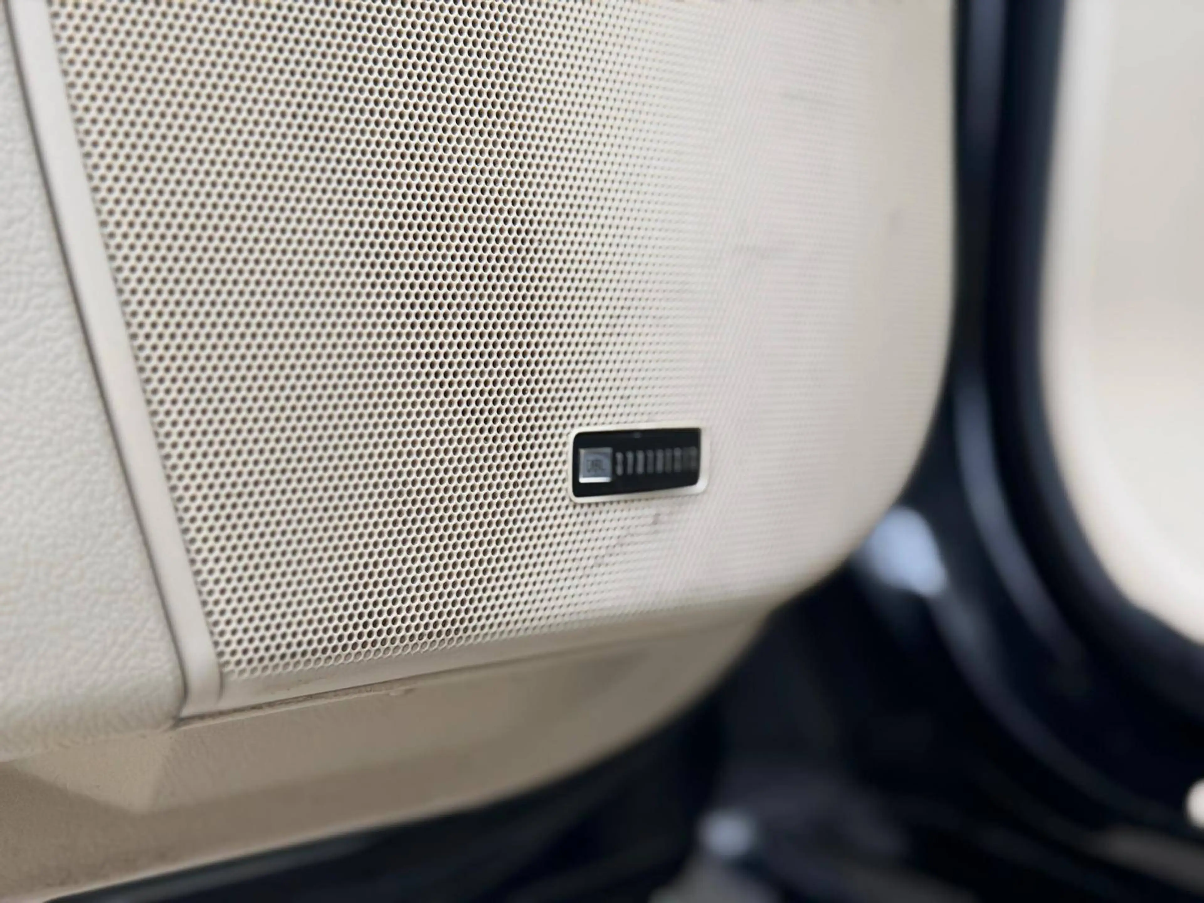 Toyota Land Cruiser LC 200  4.6 Benzine V8, EU-uitvoering — photo 5