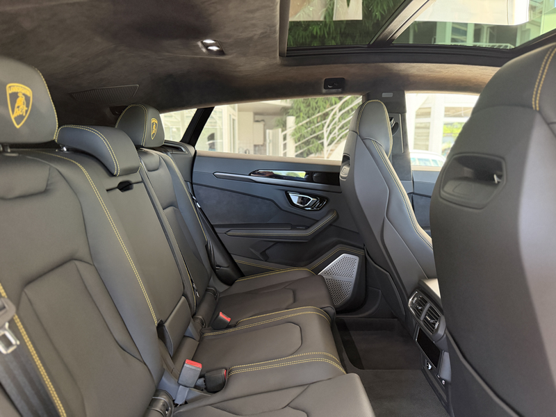 Lamborghini Urus 360*LiFT*PANO*B&O*23ZOLL*KERAMiK*MASSAGE* — photo 11