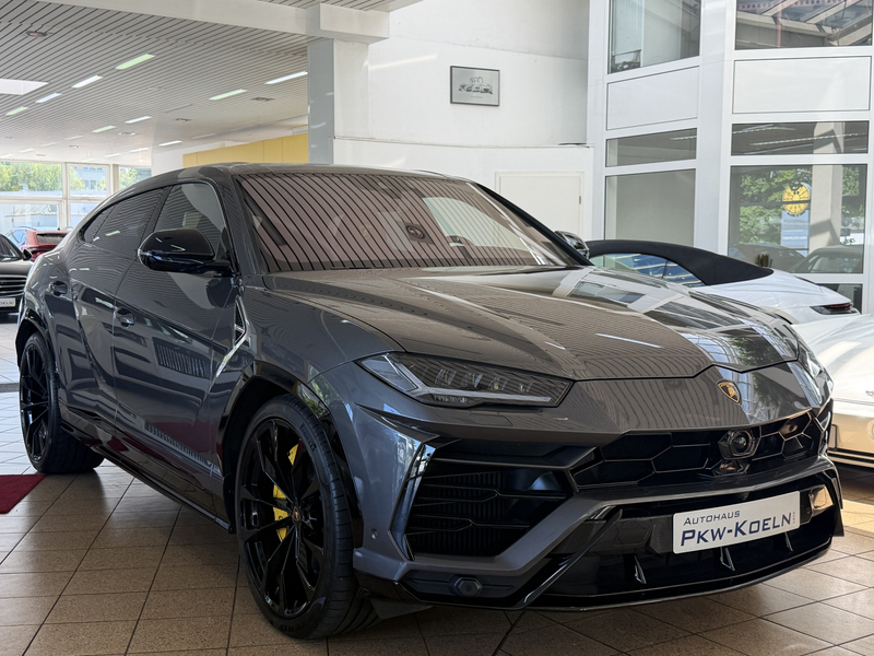 Lamborghini Urus 360*LiFT*PANO*B&O*23ZOLL*KERAMiK*MASSAGE* — photo 2