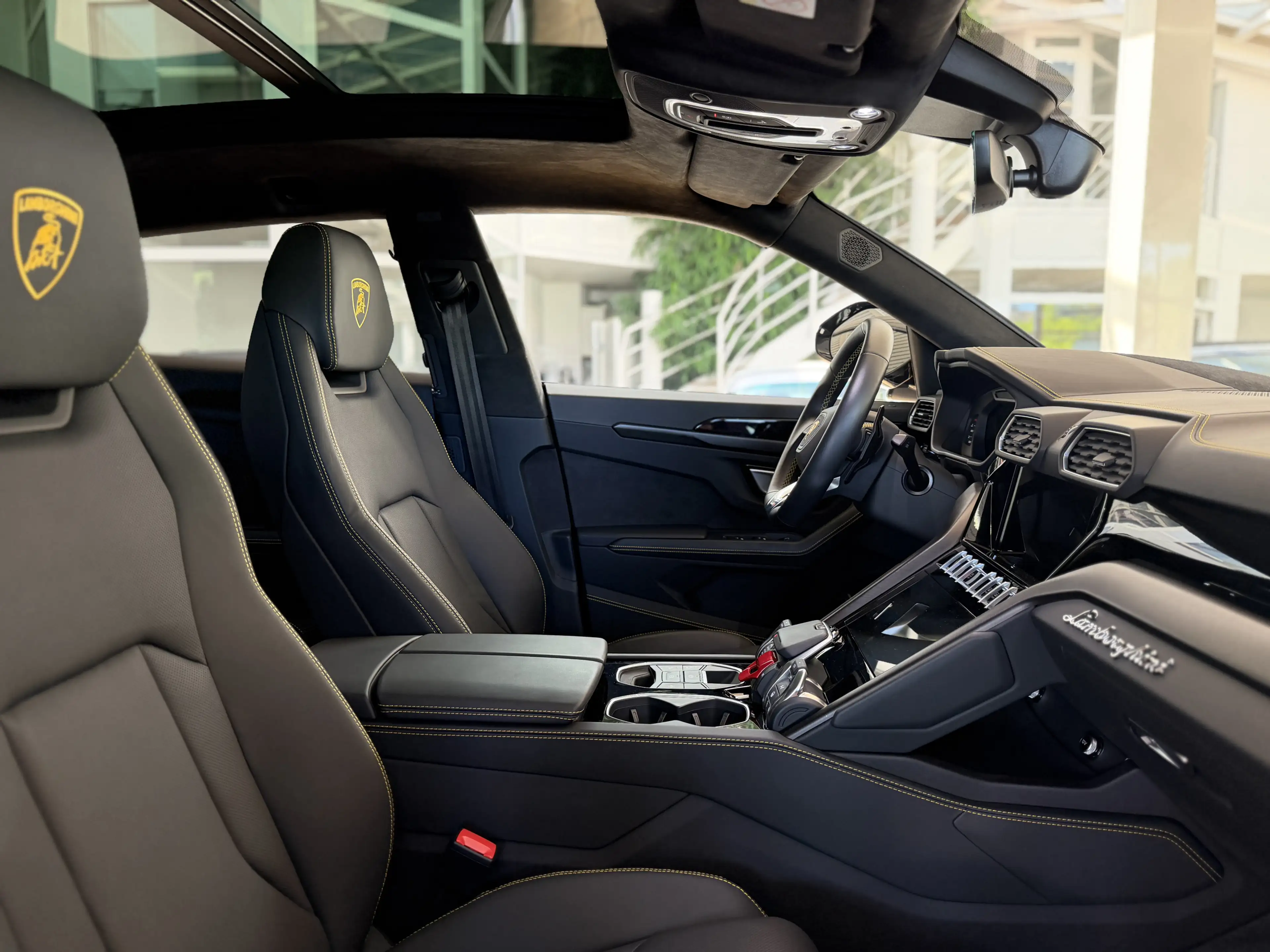 Lamborghini Urus 360*LiFT*PANO*B&O*23ZOLL*KERAMiK*MASSAGE* — photo 15