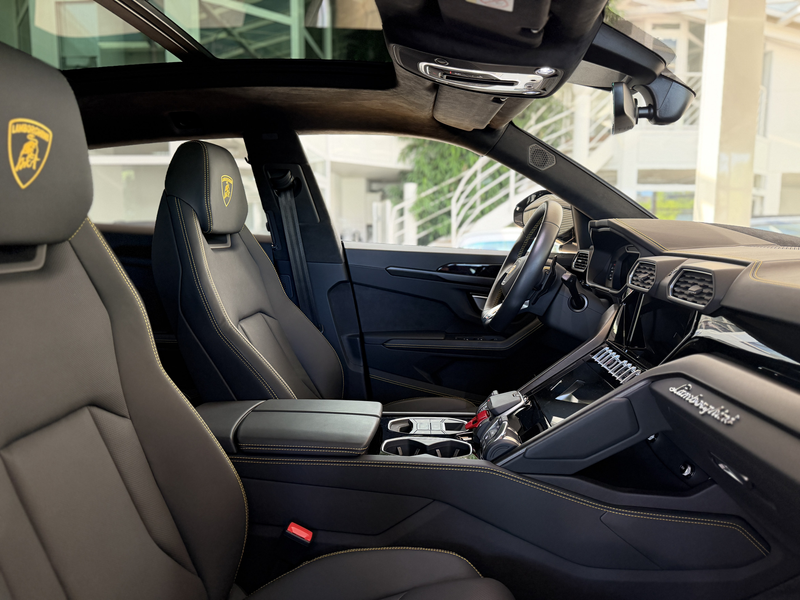 Lamborghini Urus 360*LiFT*PANO*B&O*23ZOLL*KERAMiK*MASSAGE* — photo 15