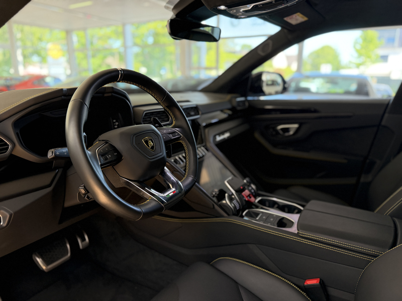Lamborghini Urus 360*LiFT*PANO*B&O*23ZOLL*KERAMiK*MASSAGE* — photo 9