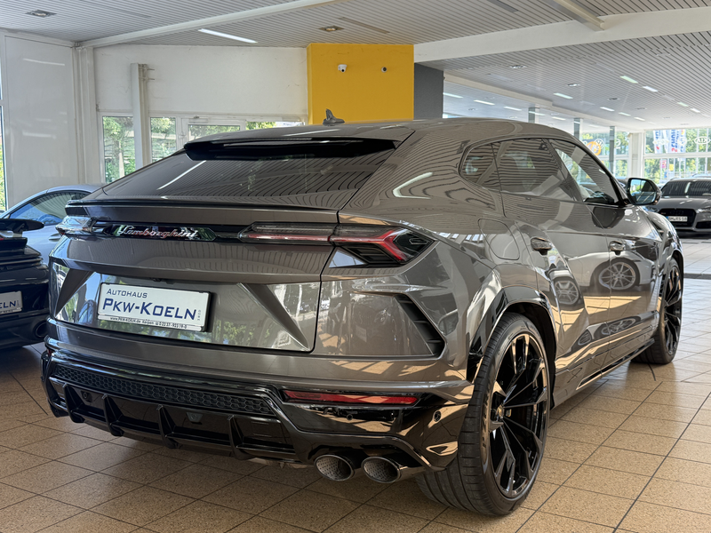 Lamborghini Urus 360*LiFT*PANO*B&O*23ZOLL*KERAMiK*MASSAGE* — photo 3