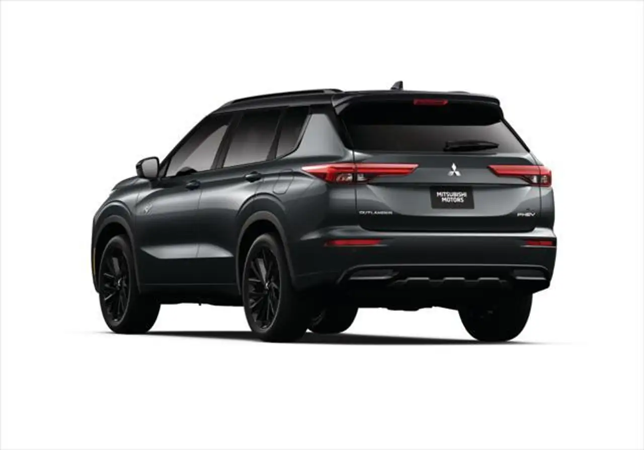 Mitsubishi Outlander снимка Mitsubishi Outlander