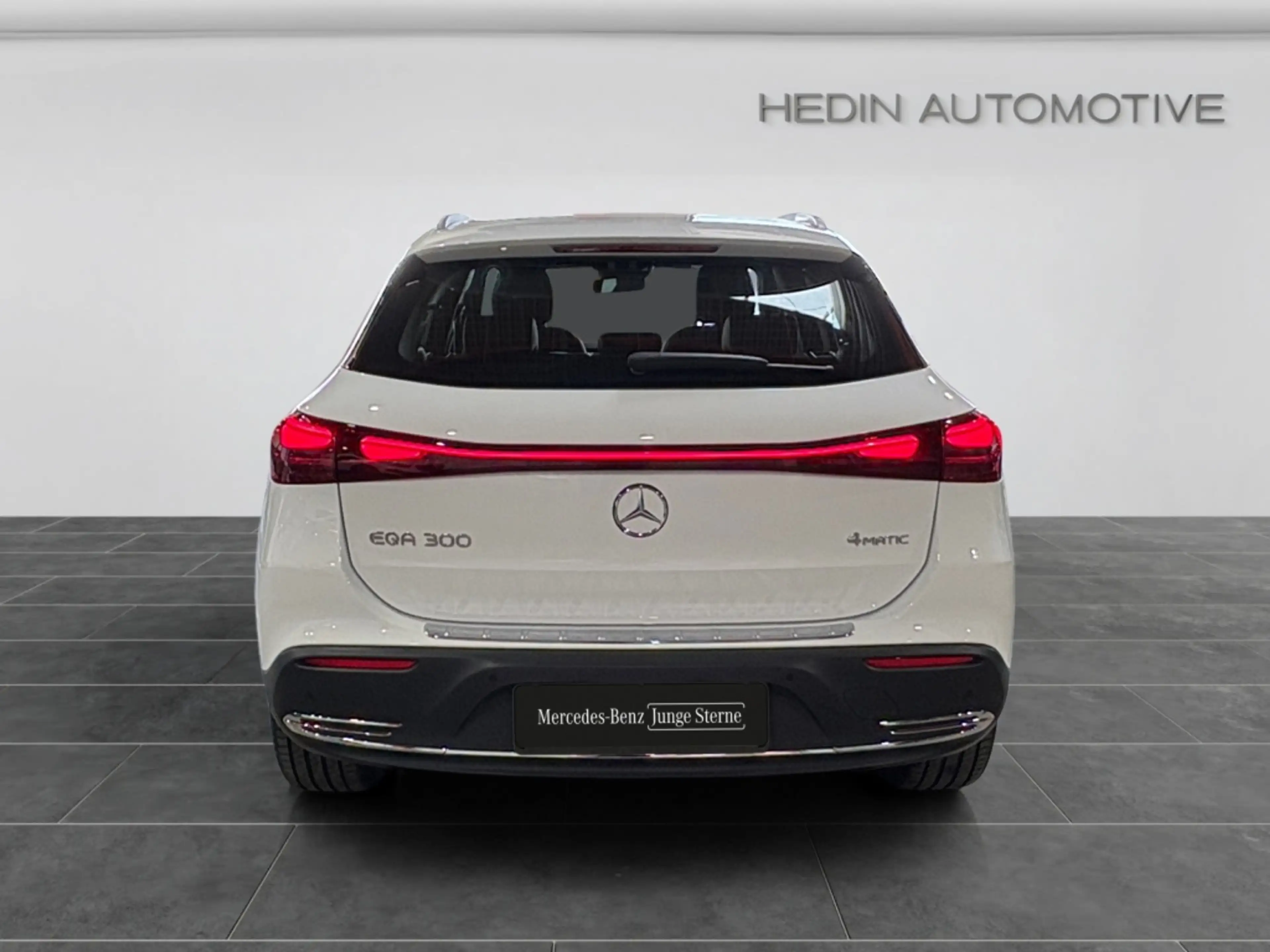 Mercedes-Benz EQA 300 4MATIC PROGRESSIVE|AMBIENTE|MBUX|SHZ|KAM — photo 6