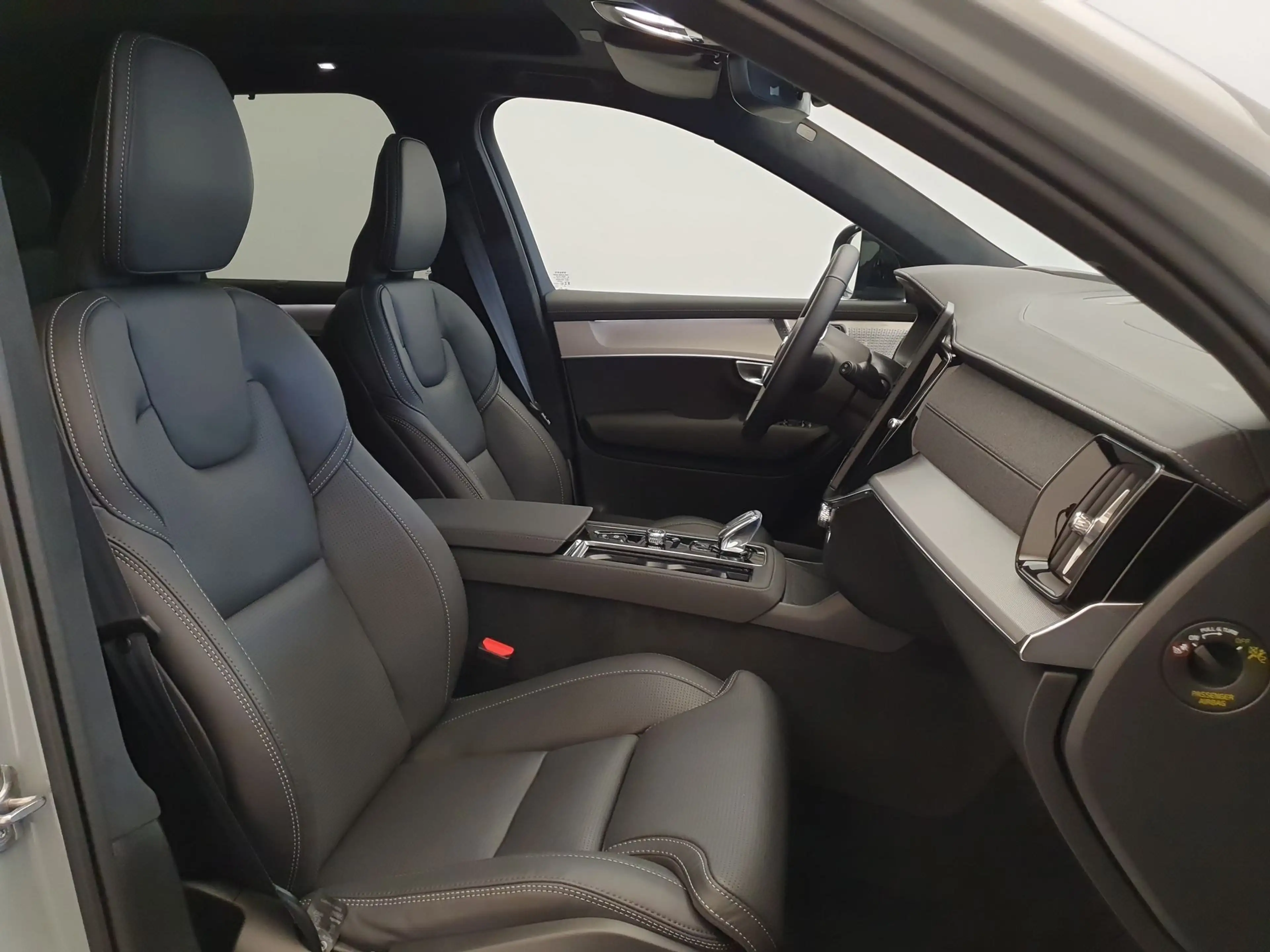 Volvo XC90 2.0 T8 455pk Plug-in hybrid AWD Ultra Black Ed. Ex — photo 3