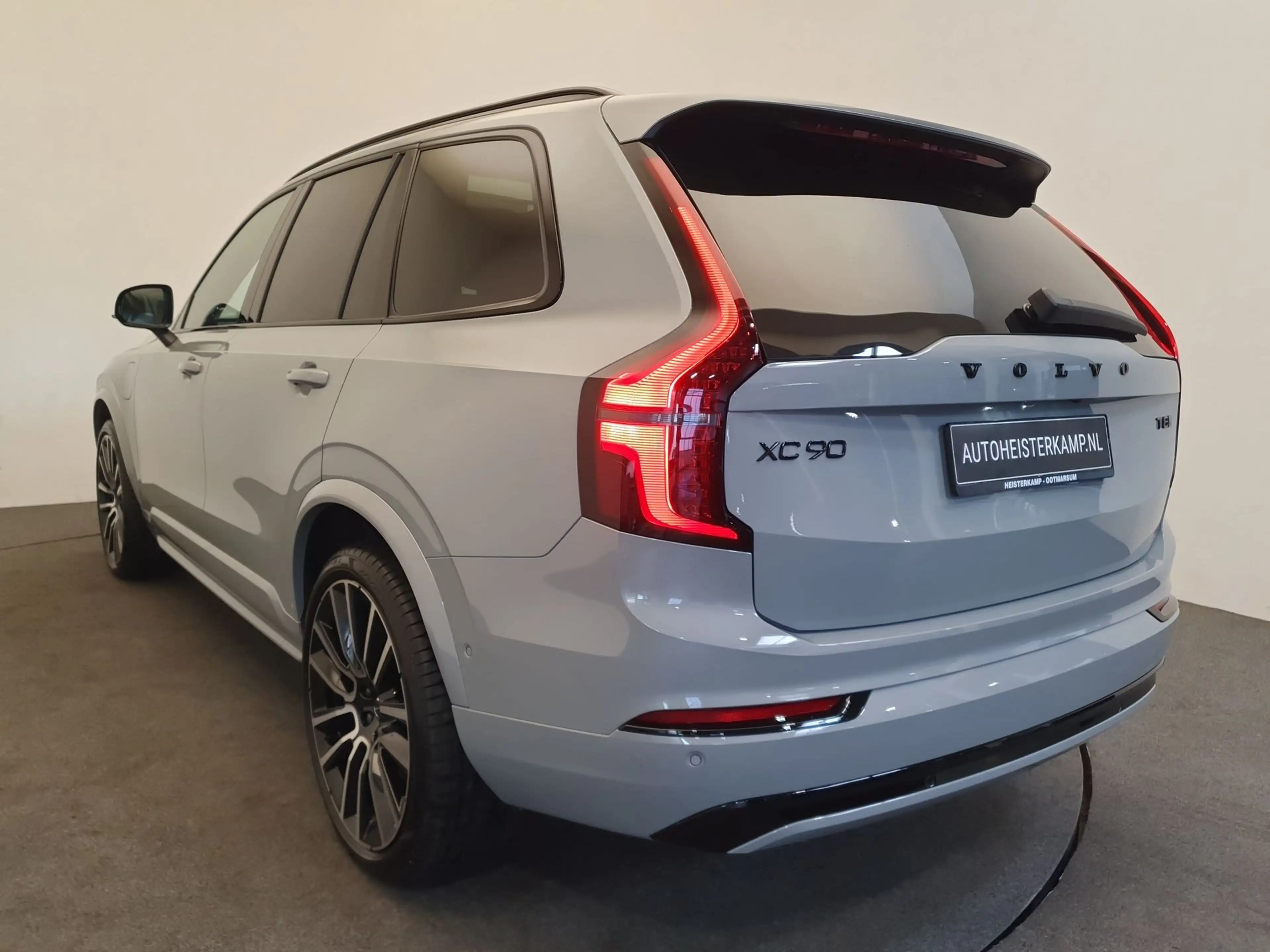 Volvo XC90 2.0 T8 455pk Plug-in hybrid AWD Ultra Black Ed. Ex — photo 8