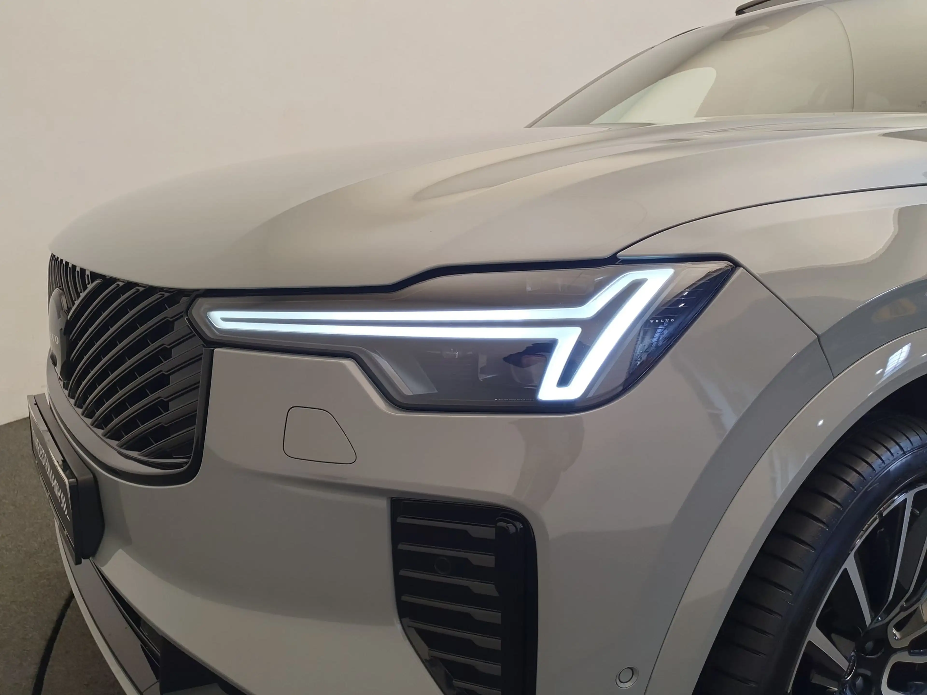 Volvo XC90 2.0 T8 455pk Plug-in hybrid AWD Ultra Black Ed. Ex — photo 9