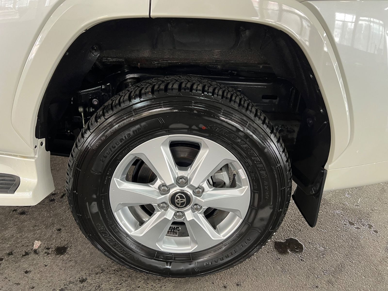 Toyota Land Cruiser 300*3.5 V6*ARMORED*GEPANZERT*B6/VR7 — photo 13