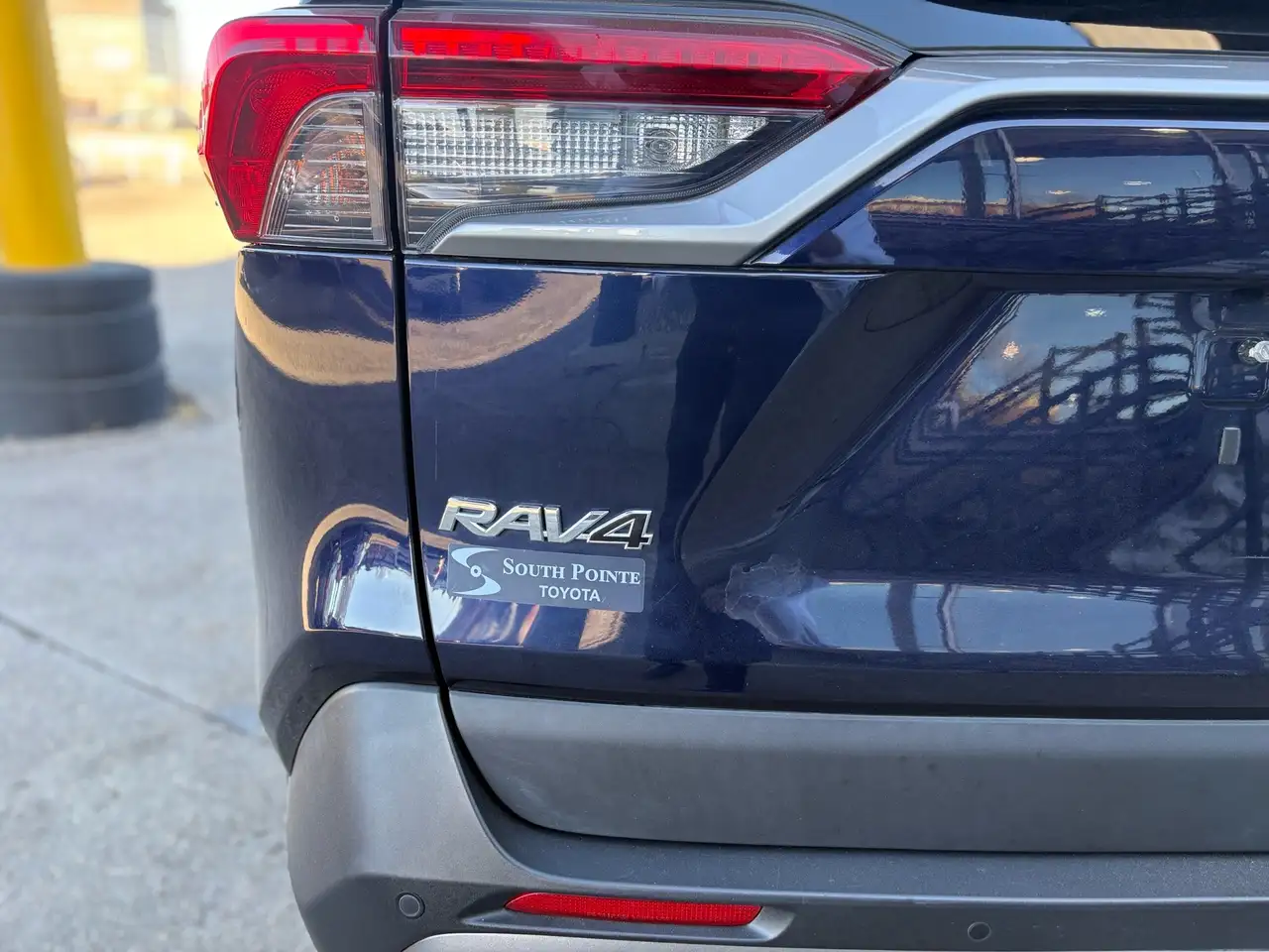 Toyota RAV 4 снимка Toyota RAV 4