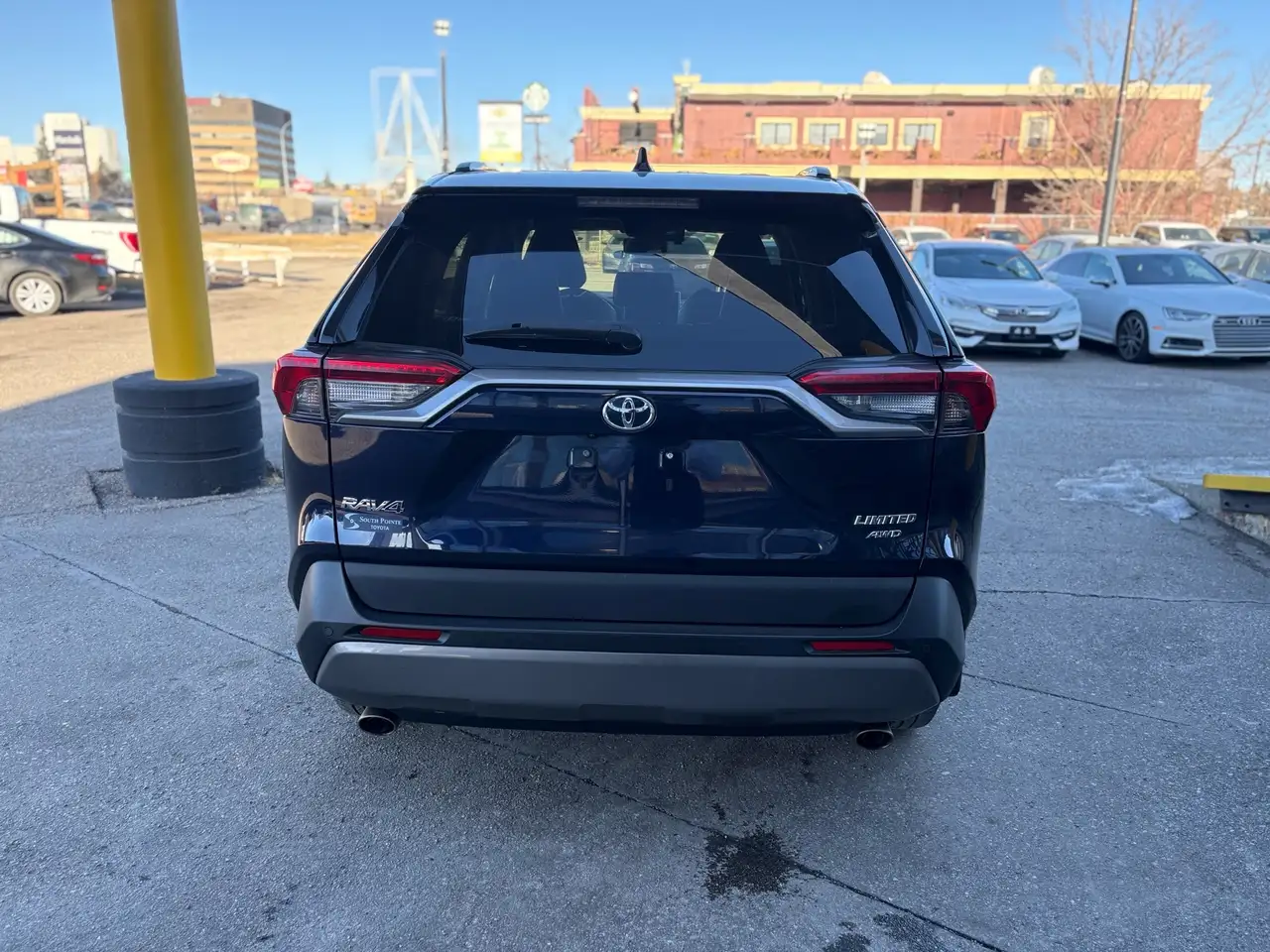 Toyota RAV 4 снимка Toyota RAV 4