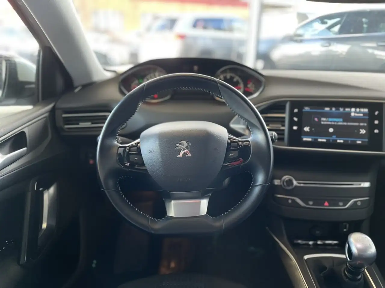 Peugeot 308 308 SW — photo 13