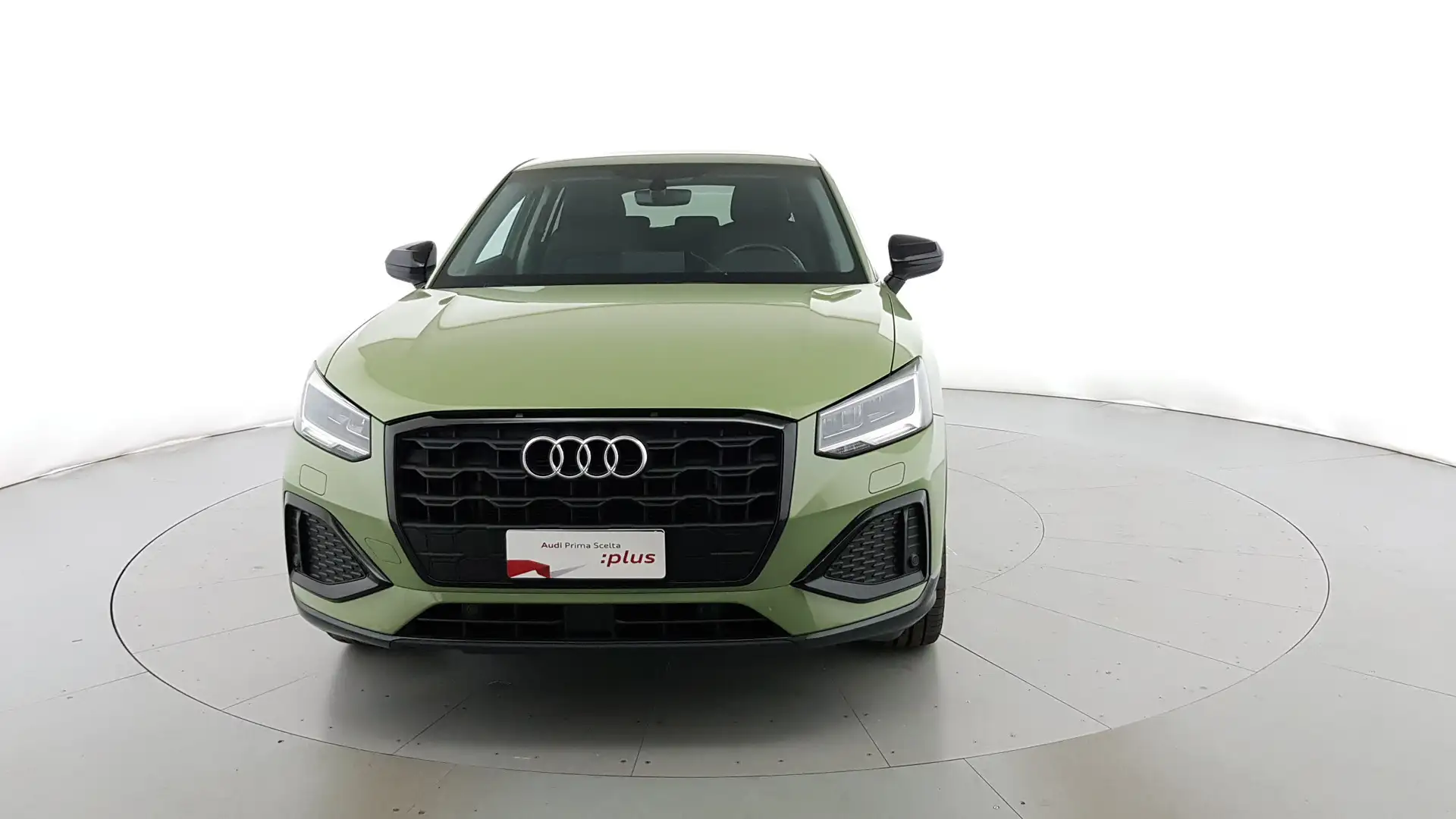 Audi Q2 30 1.0 tfsi Admired Advanced Verde - 2