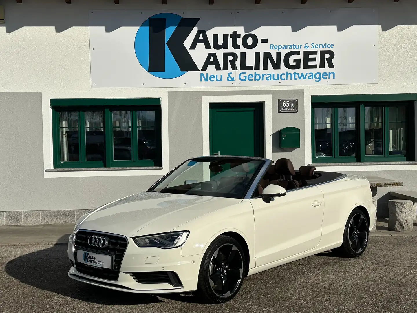 Audi A3 Cabrio 2,0 TDI Ambiente S-tronic Weiß - 1