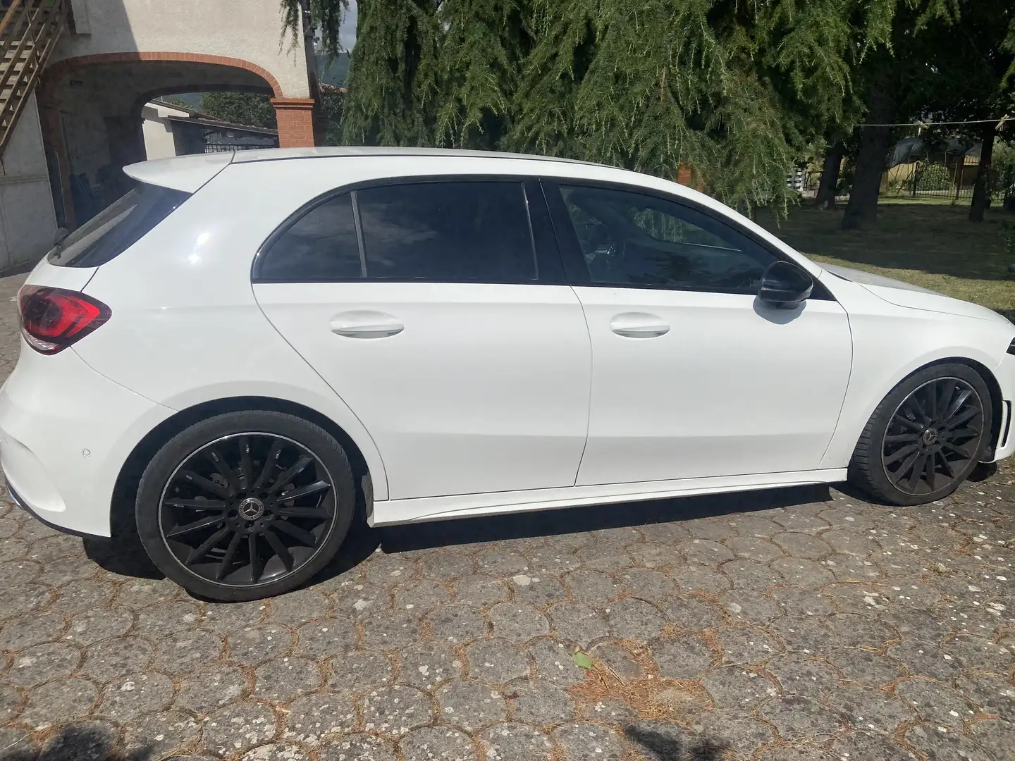 Mercedes-Benz A 200 d Premium Night edition Plus auto - 1