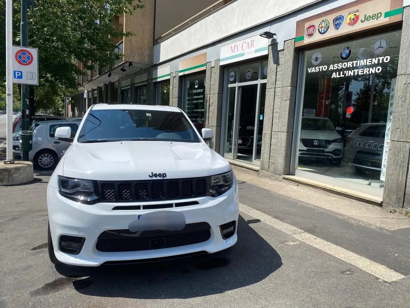 Jeep Grand Cherokee 6.4 V8 SRT auto Bianco - 2