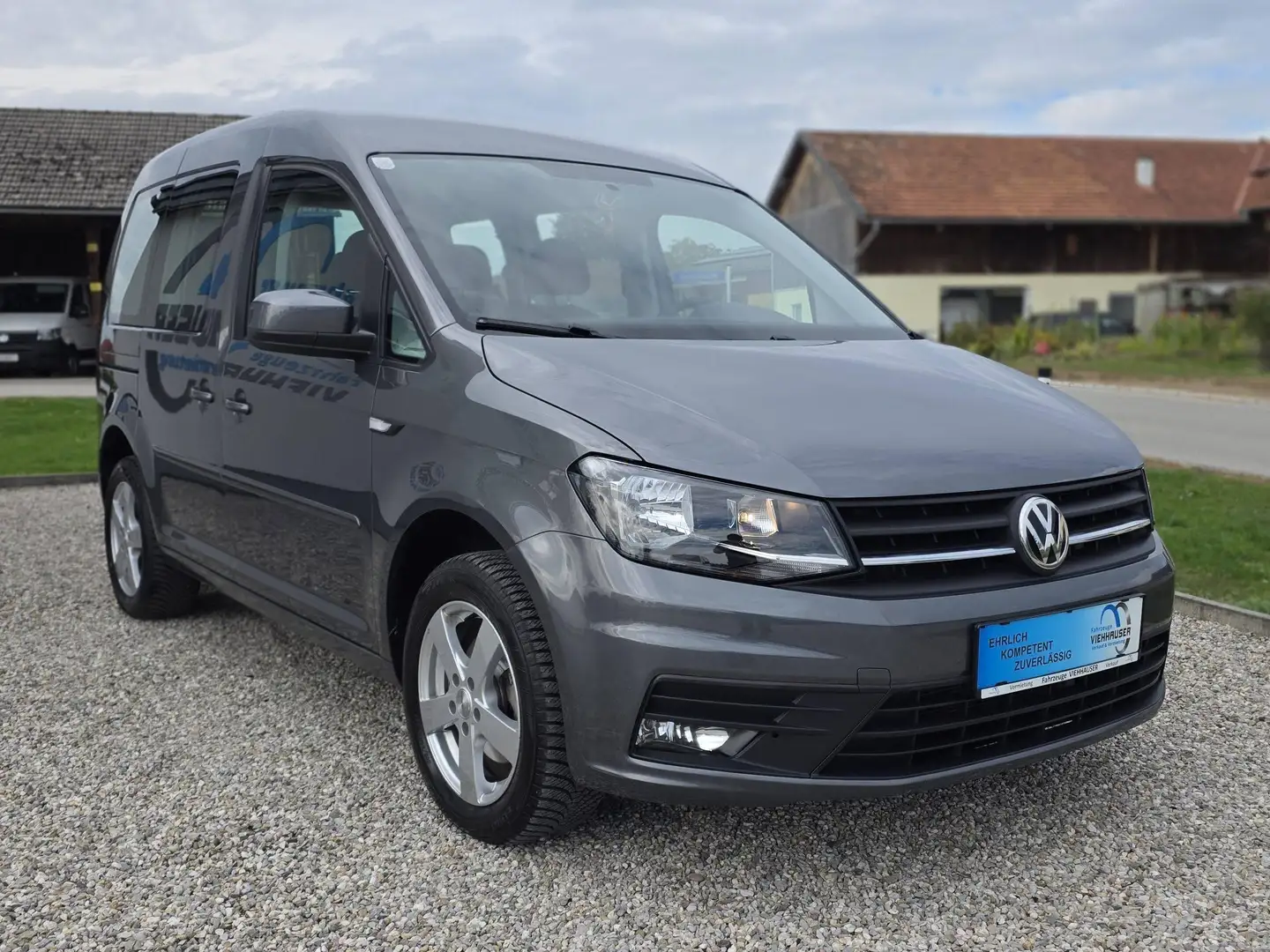 Volkswagen Caddy Trendline BMT Grau - 2