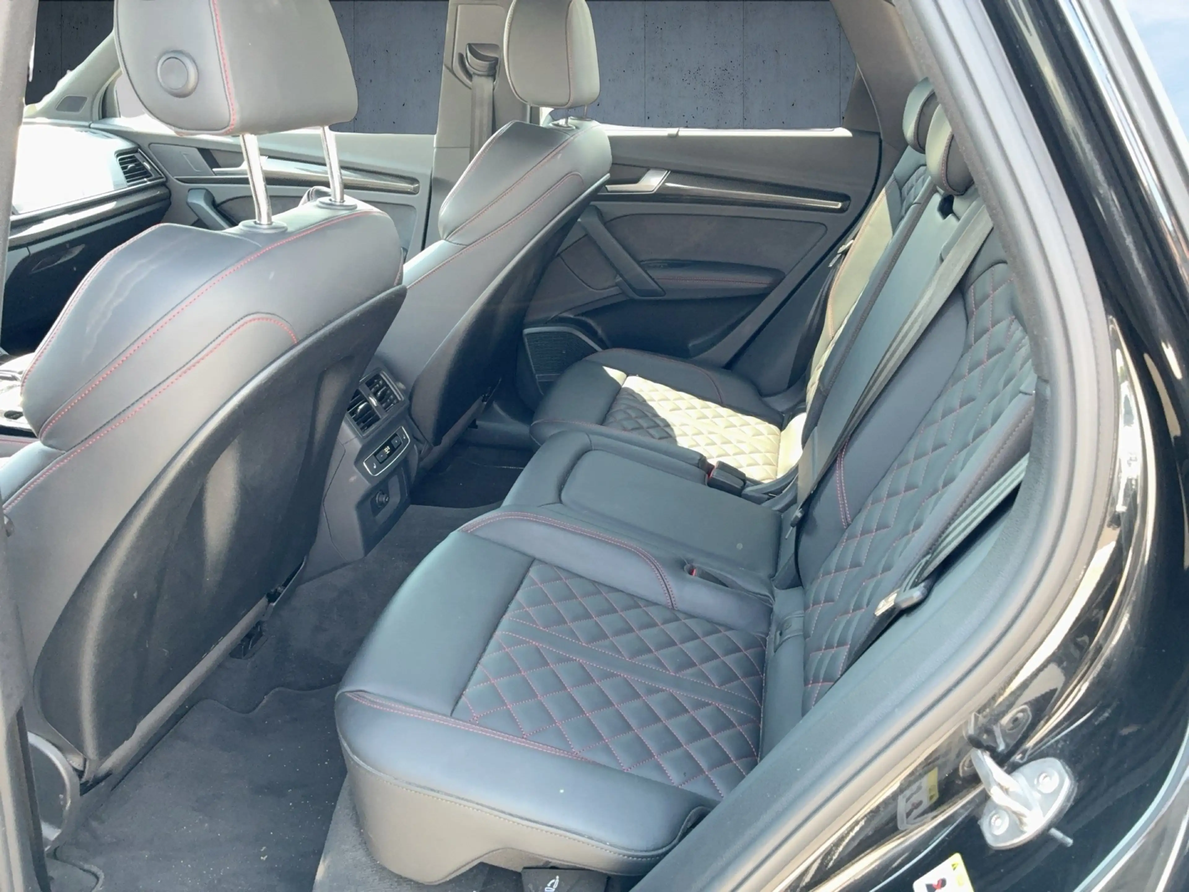 Audi SQ5 Sportback TDI tiptr. Luft PANO HUD Matrix 21 — photo 13