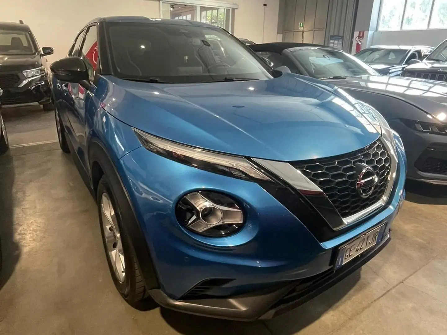Nissan Juke Juke 1.0 dig-t N-Connecta 114cv Blu/Azzurro - 1