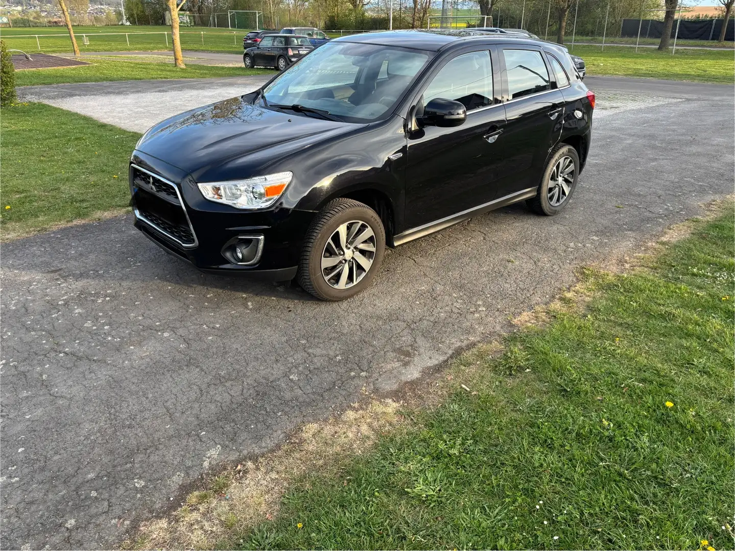 Mitsubishi ASX ASX 1.8 DI-D 2WD Diamant Edition Černá - 2