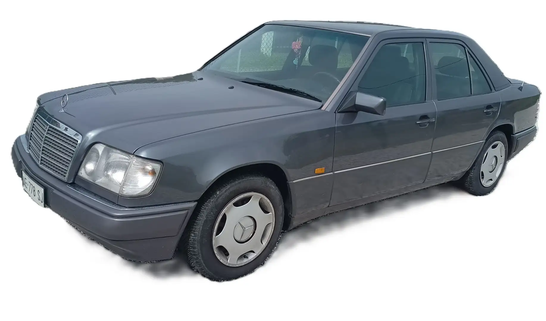 Mercedes-Benz E 200 Elegance - 2