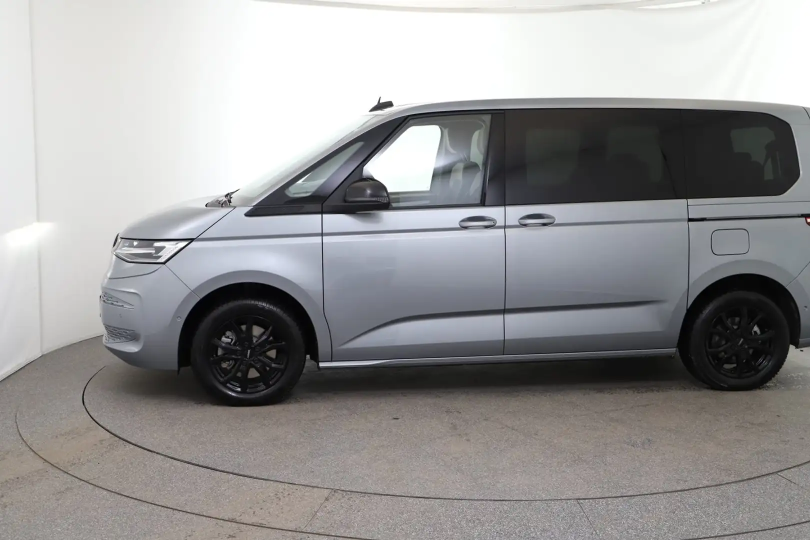 Volkswagen T7 Multivan VW T7 Multivan Business TDI Silber - 2