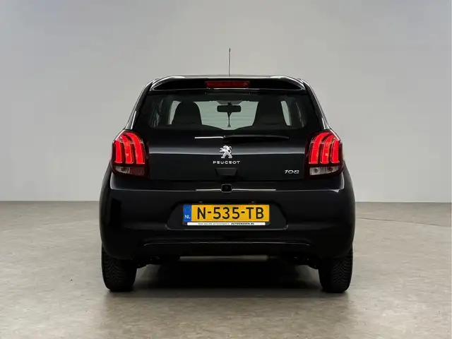 Peugeot 108 view 9