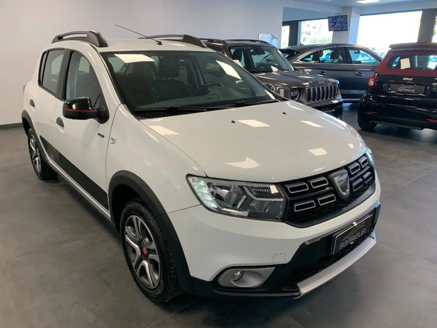 Dacia Sandero Stepway Techroad 1.5 dCi 95 CV Bianco - 1
