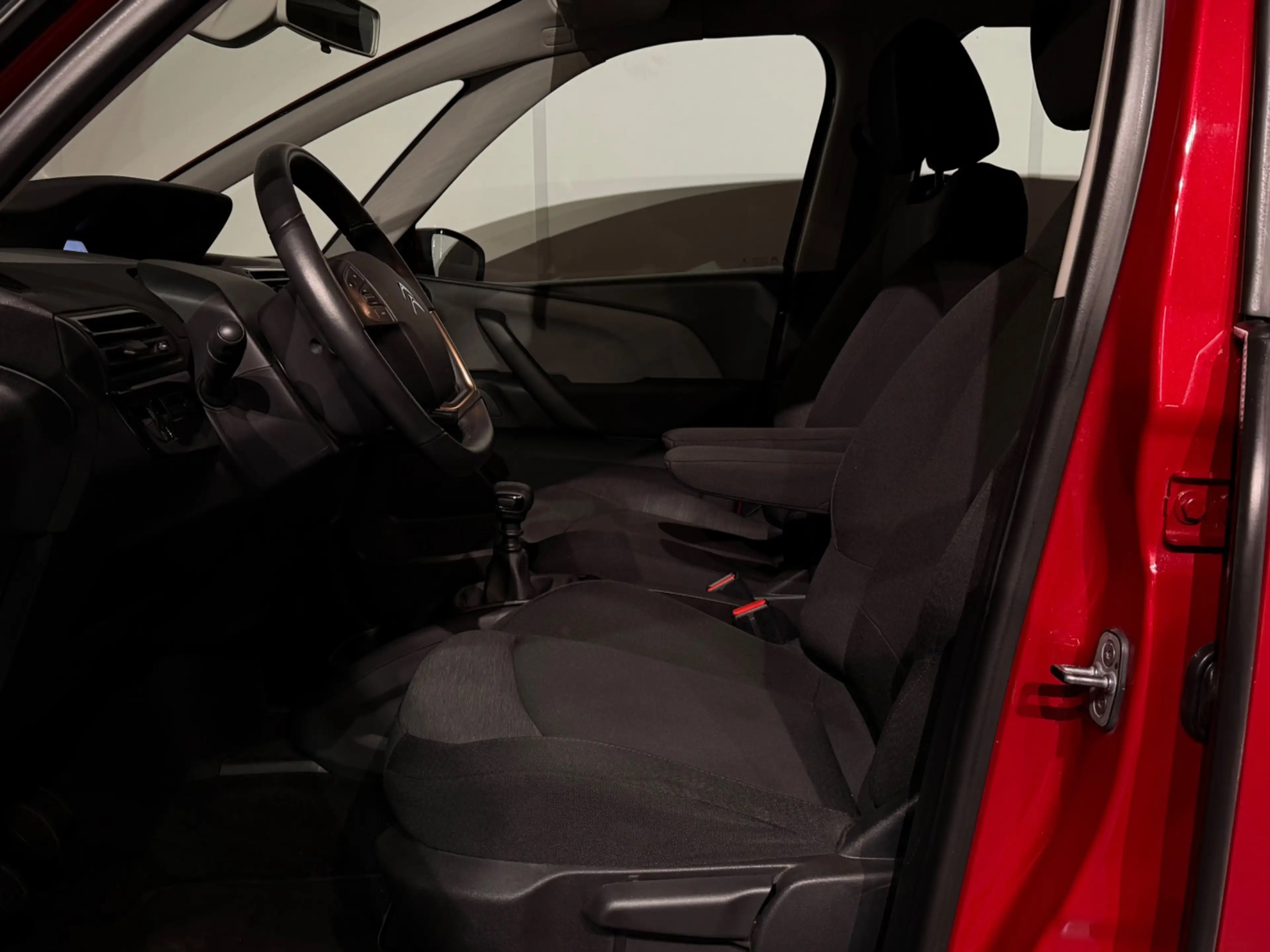 Citroen C4 SpaceTourer 1.2 PureTech Shine /Clima/Cruise/PDC/CarPlay/LED/D — photo 12