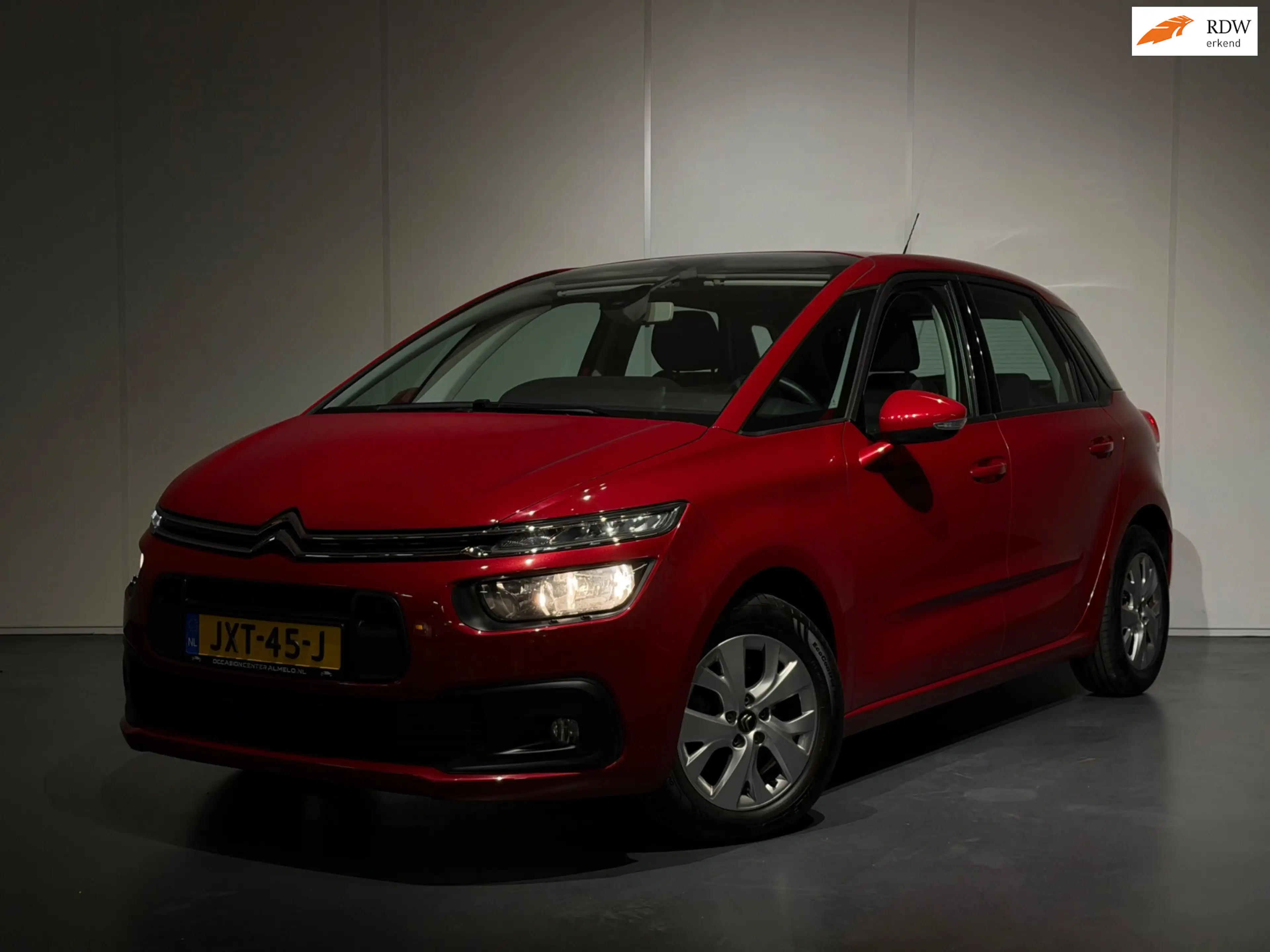 Citroen C4 SpaceTourer 1.2 PureTech Shine /Clima/Cruise/PDC/CarPlay/LED/D