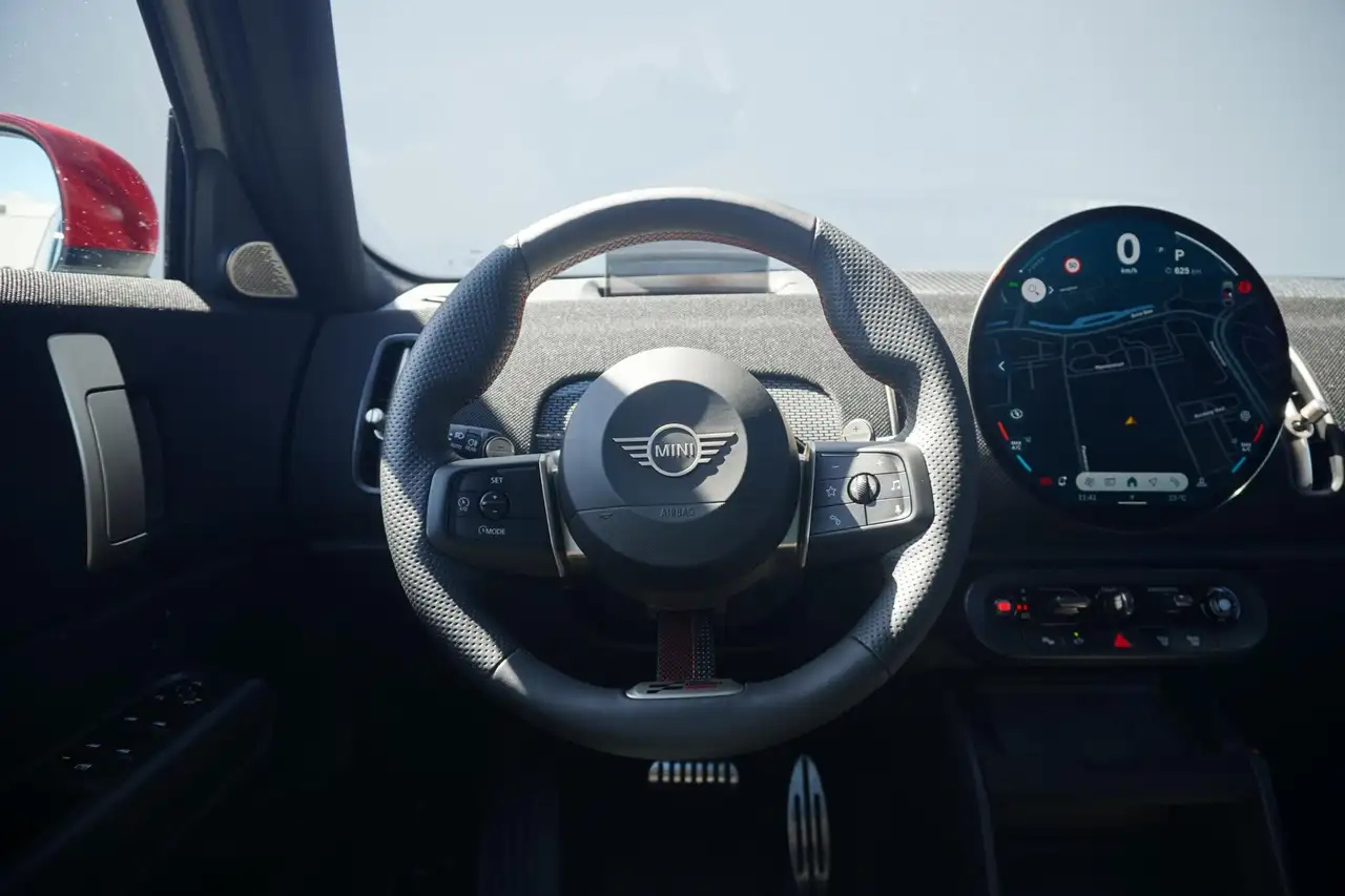 MINI John Cooper Works Countryman 2026 — фото 10