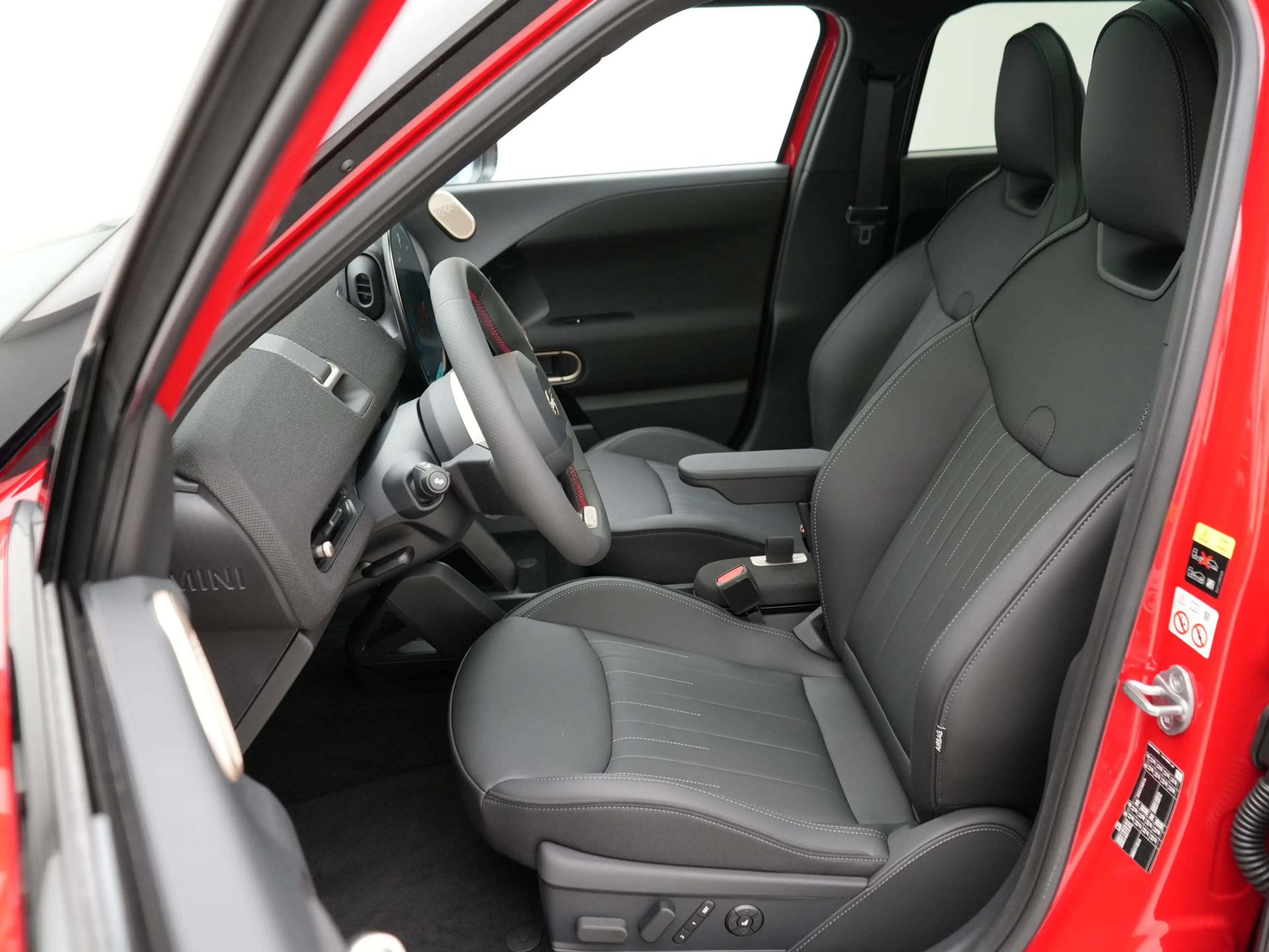 MINI Aceman SE John Cooper Works Pakket XL PRIVATE LEASE EUR 6 — photo 5