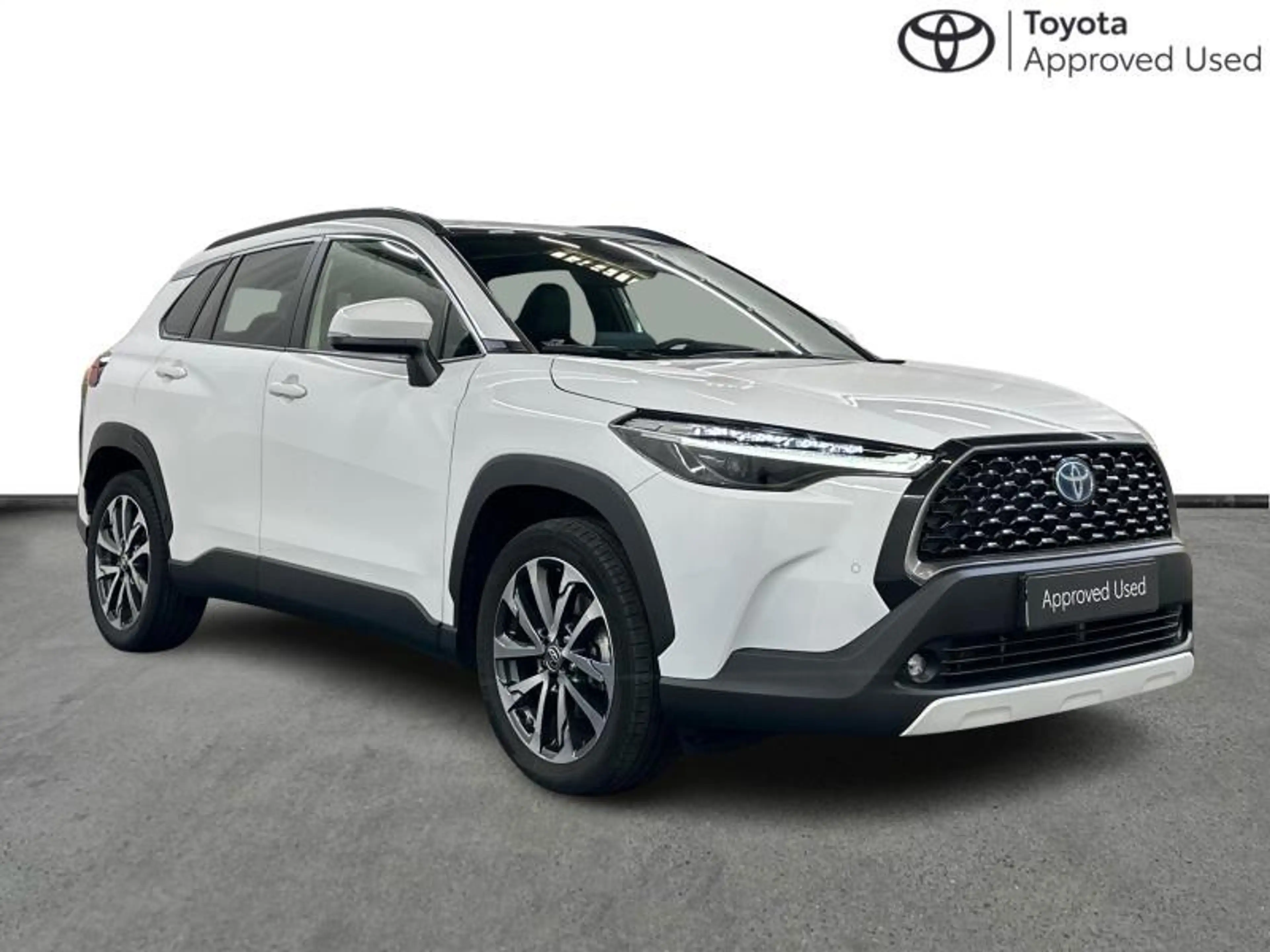 Toyota Corolla Cross Premium — photo 16