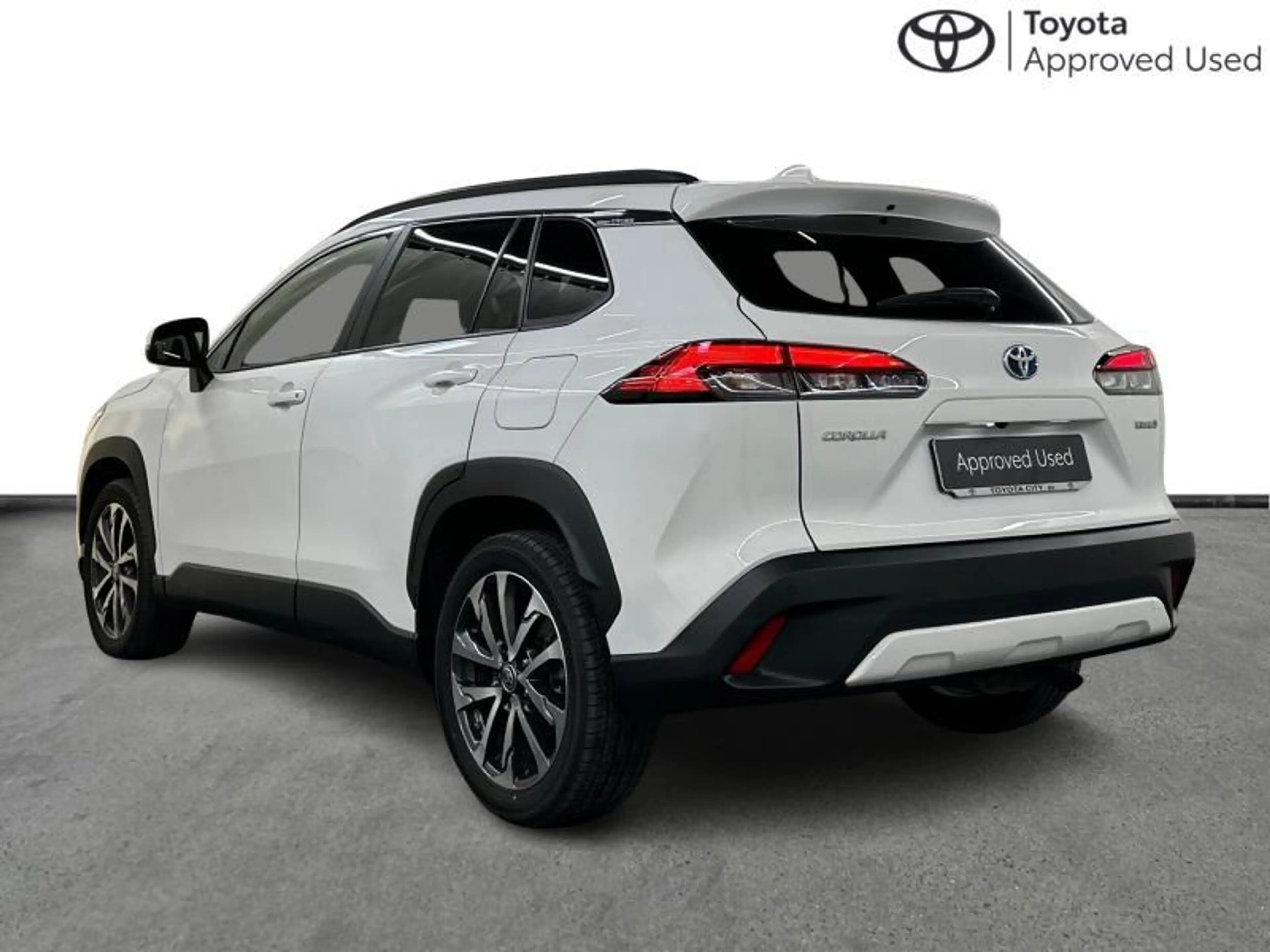 Toyota Corolla Cross Premium — photo 2