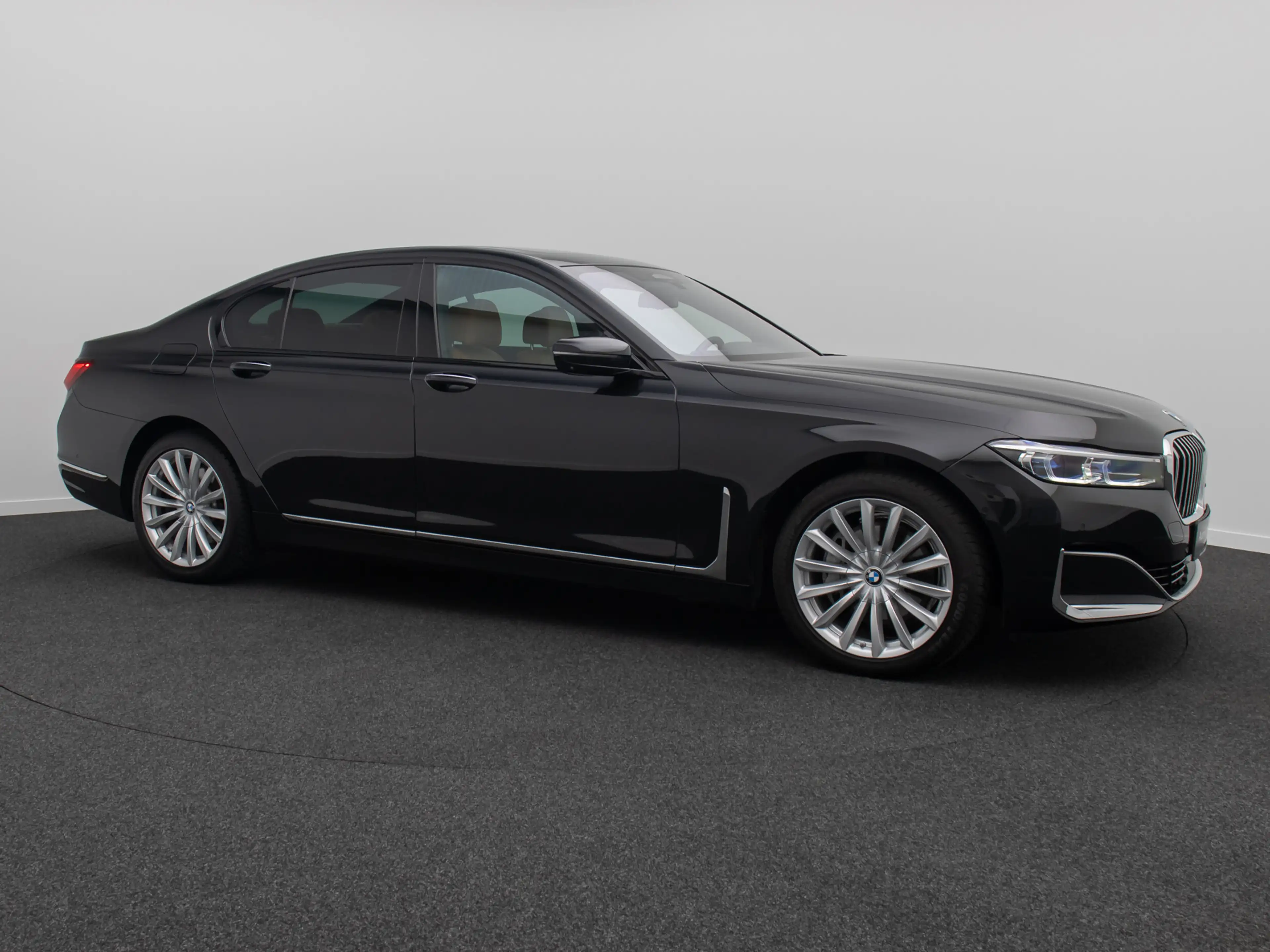 BMW 730 Massage Laser H K SoftCl Individual Voll — photo 4