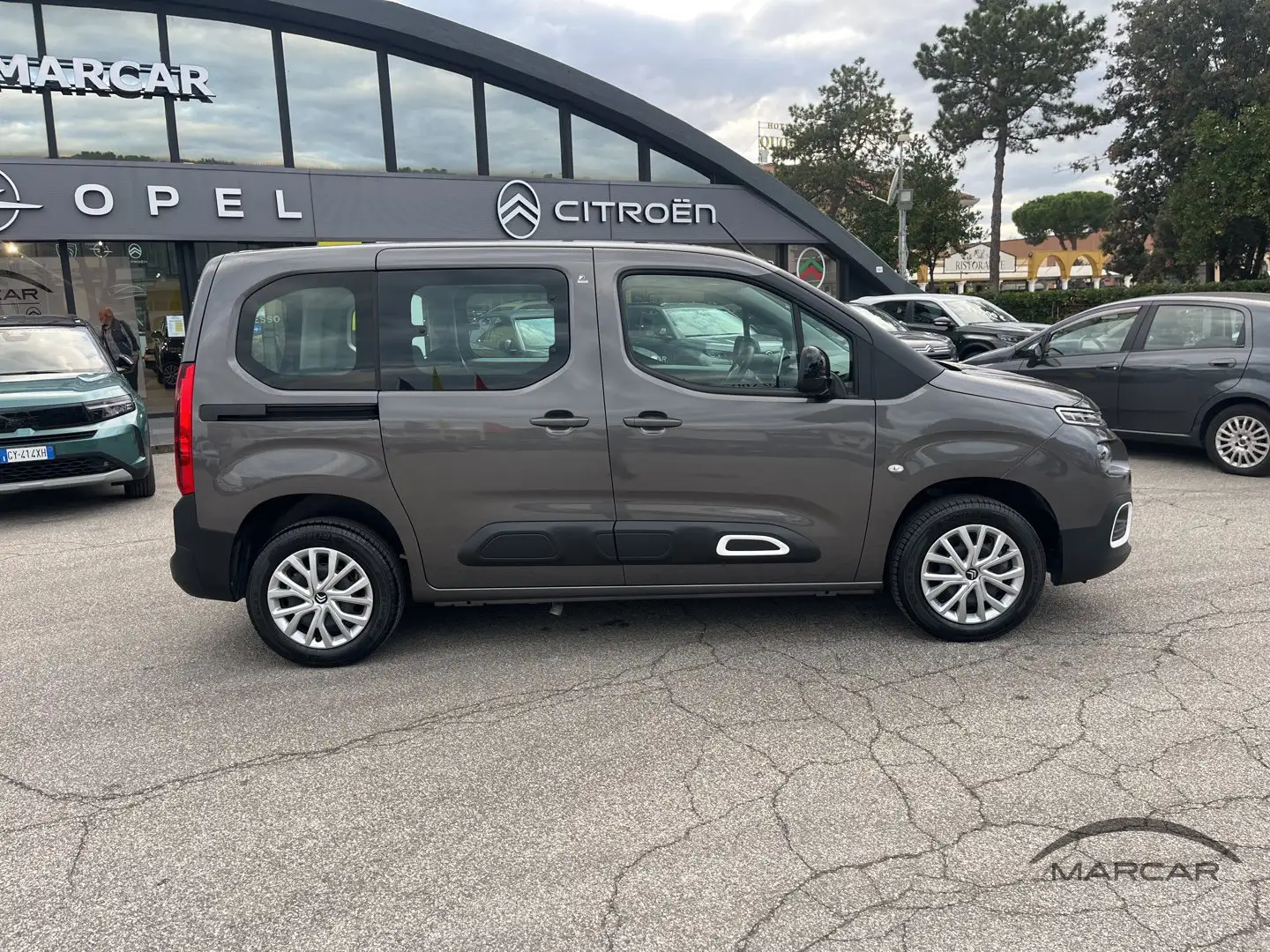 Citroen Berlingo Berlingo BlueHDi 100 Stop&Start Combi Feel - ALLE Grigio - 2