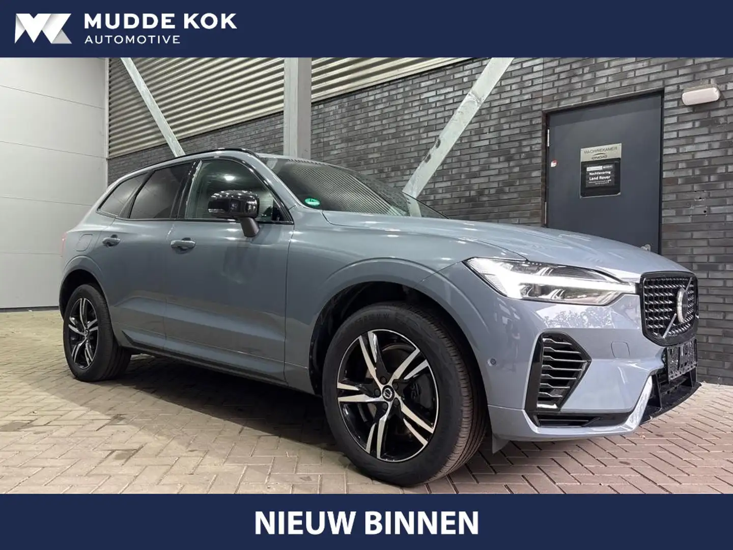 Volvo XC60 T6 Recharge R-Design | ACC | 360° Camera | Panoram Grijs - 1