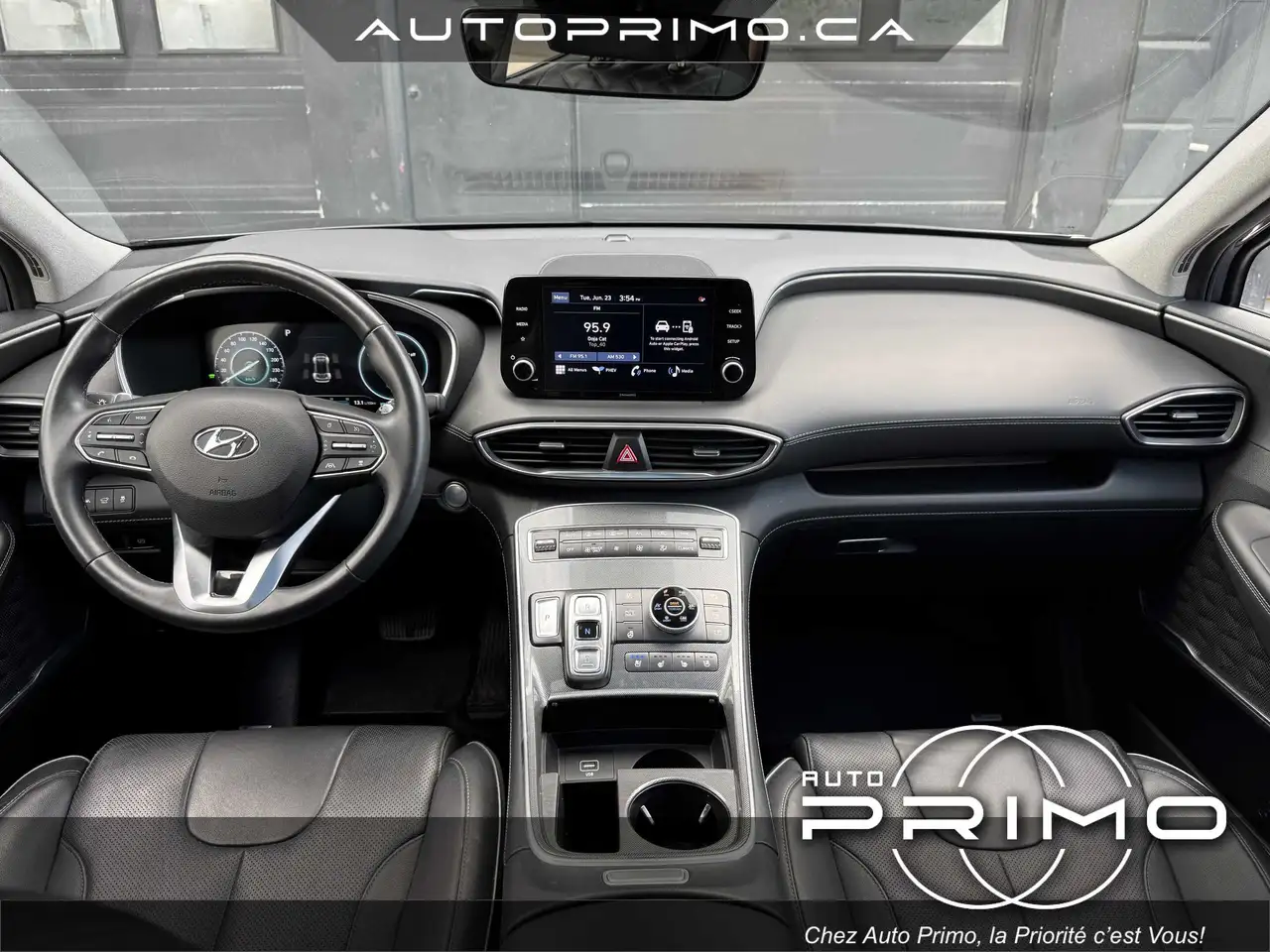 Hyundai SANTA FE photo Hyundai SANTA FE