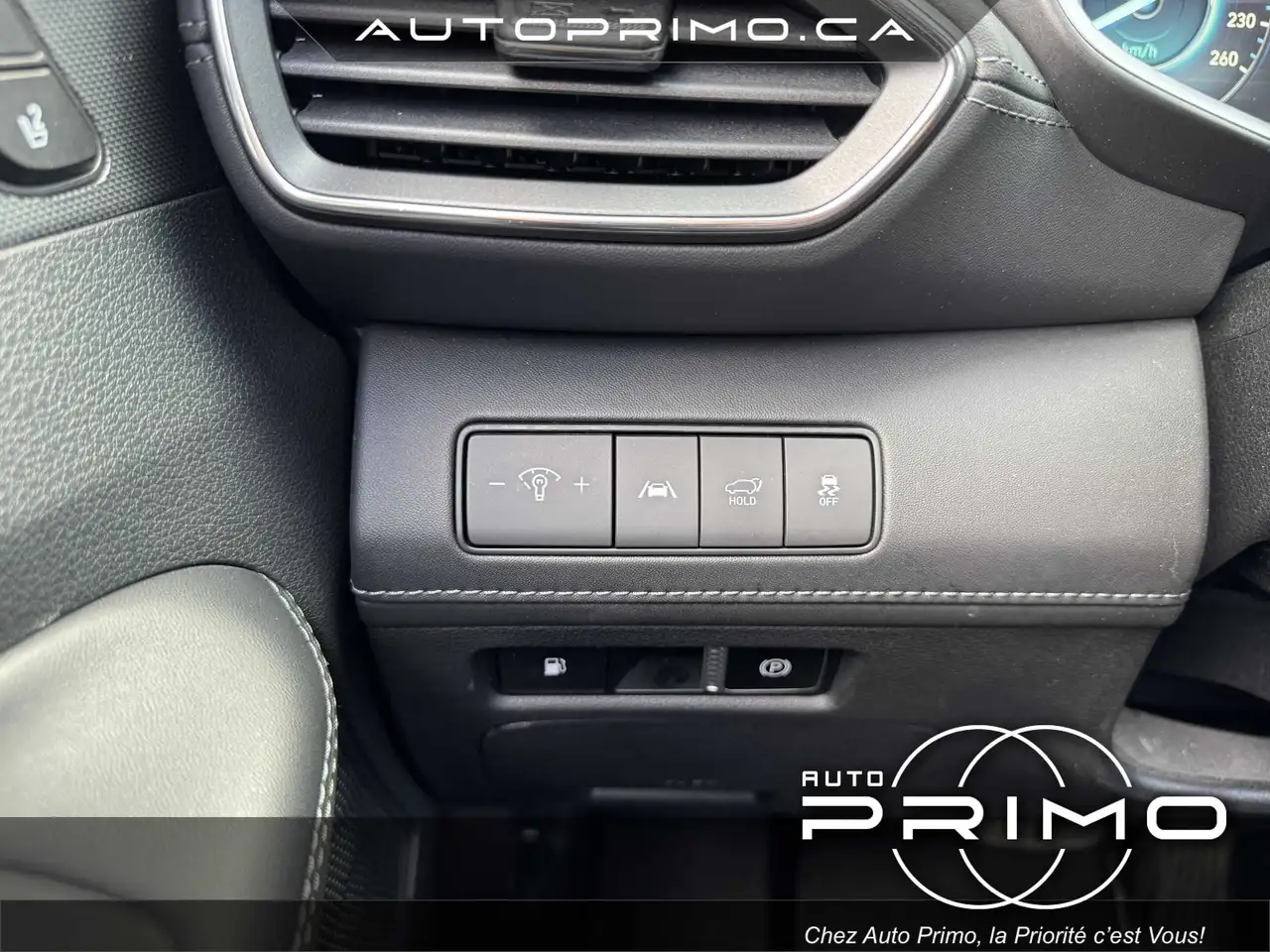 Hyundai SANTA FE photo Hyundai SANTA FE