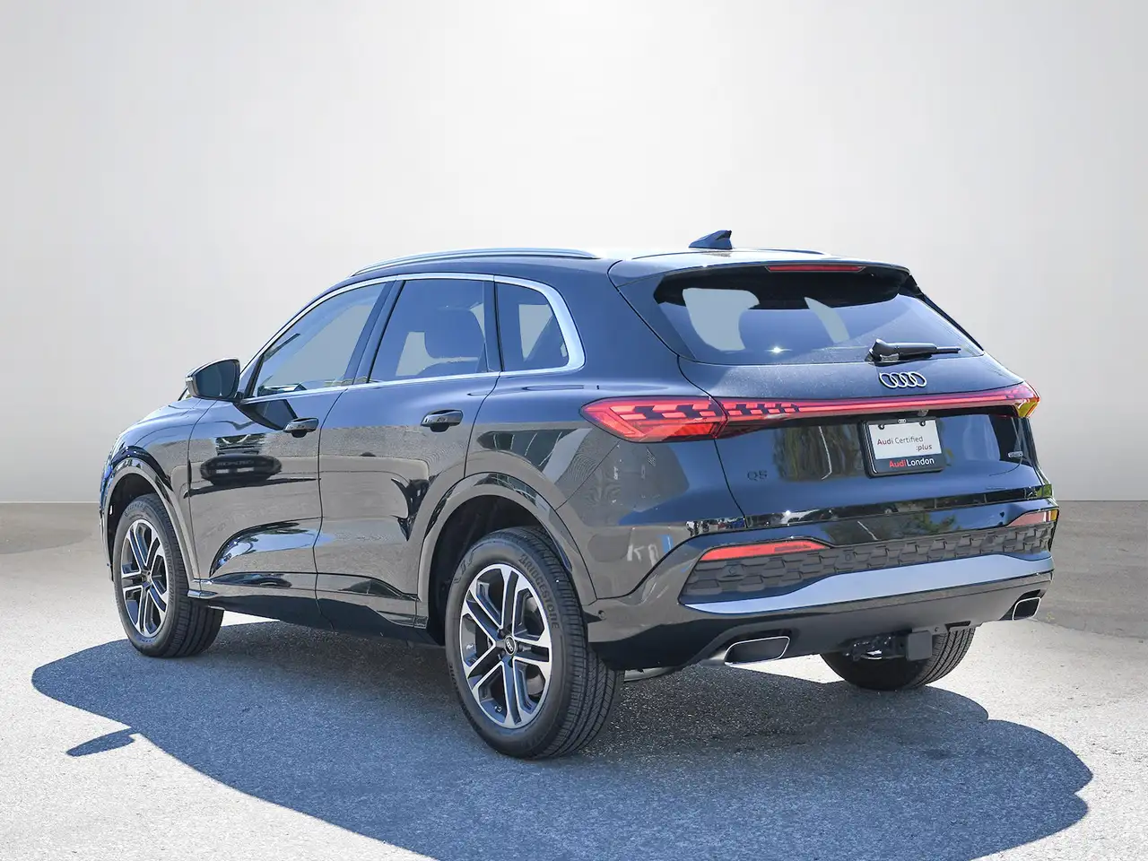 Audi Q5 снимка Audi Q5